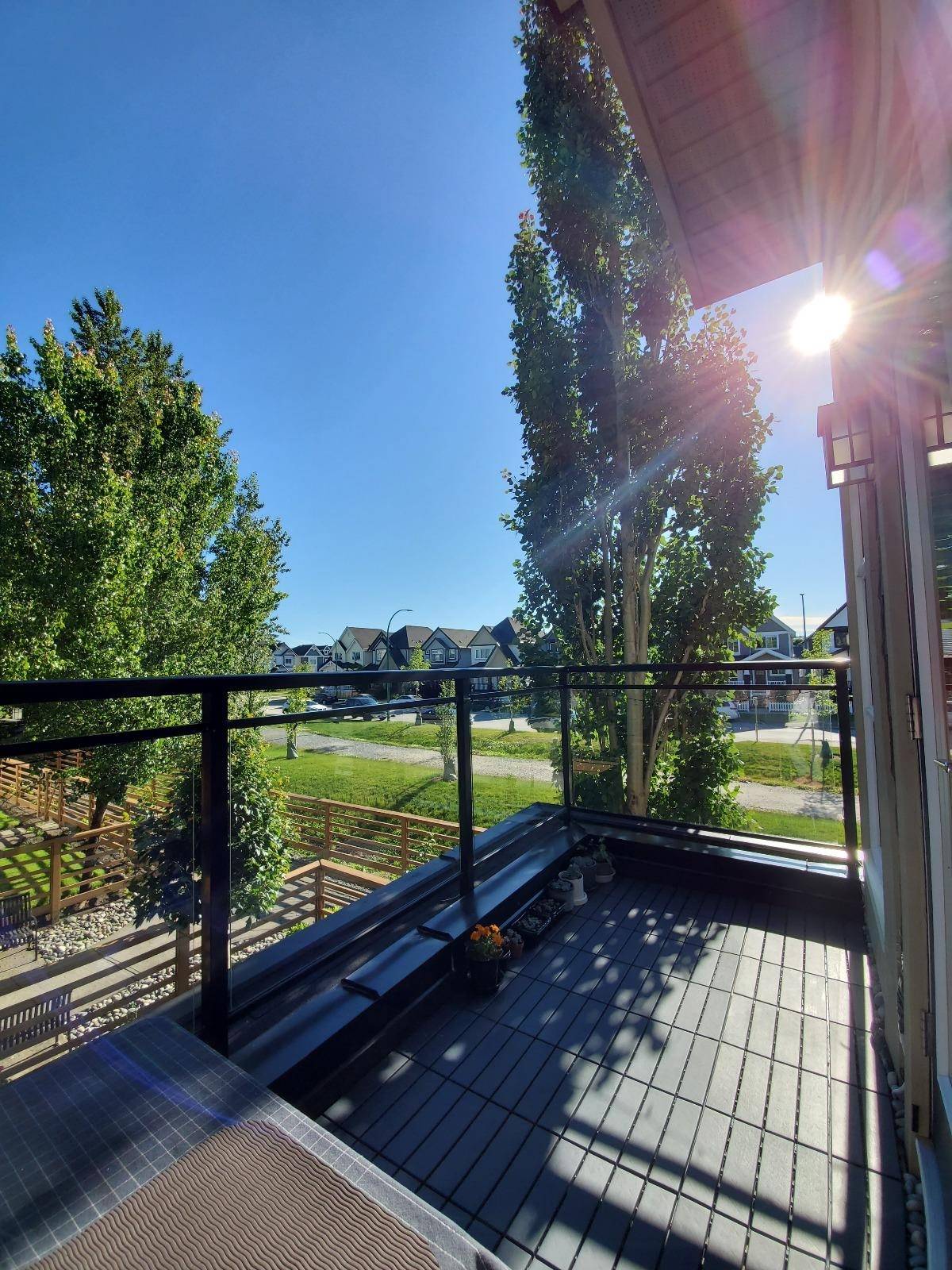 Surrey, BC V4N 6M2,19477 72a AVE #21