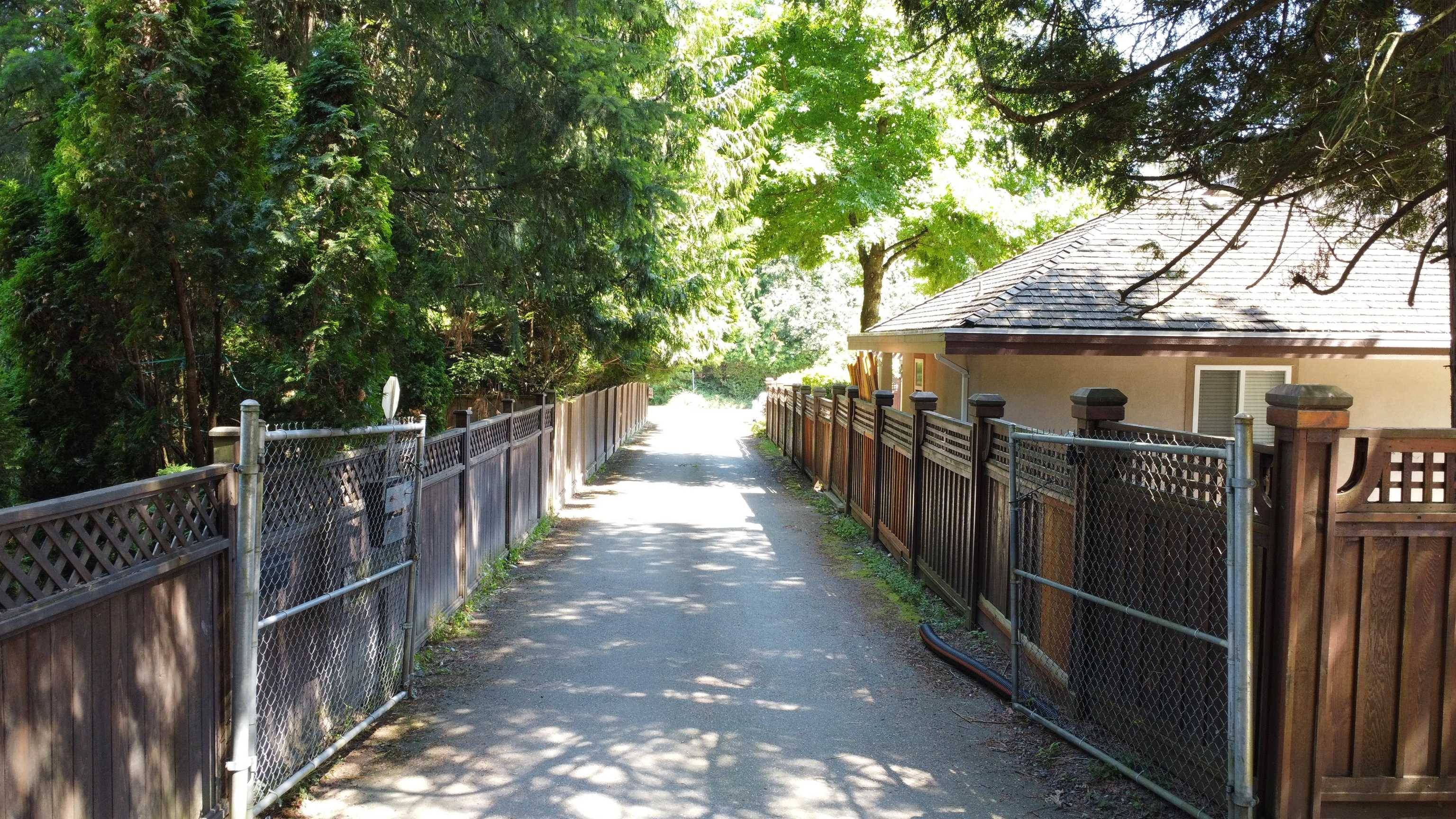 Surrey, BC V3S 2G3,15023 72 AVE