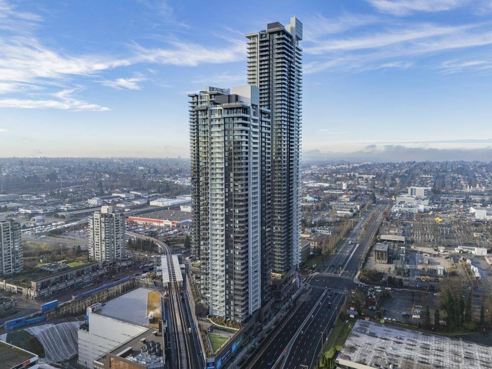Burnaby, BC V5C 0N9,4168 Lougheed HWY #1004