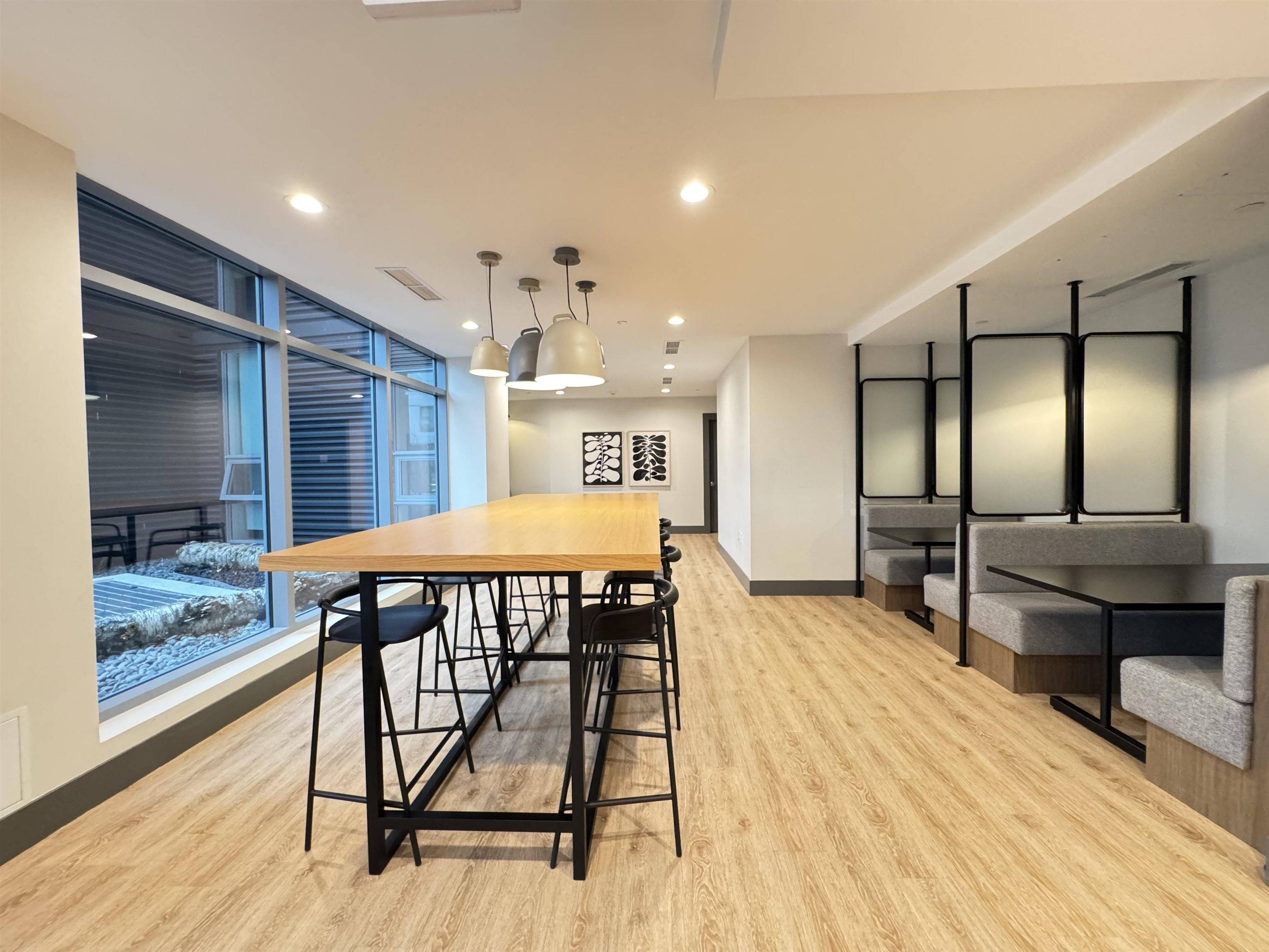 Vancouver, BC V5S 0G7,3430 E Kent Avenue South #902