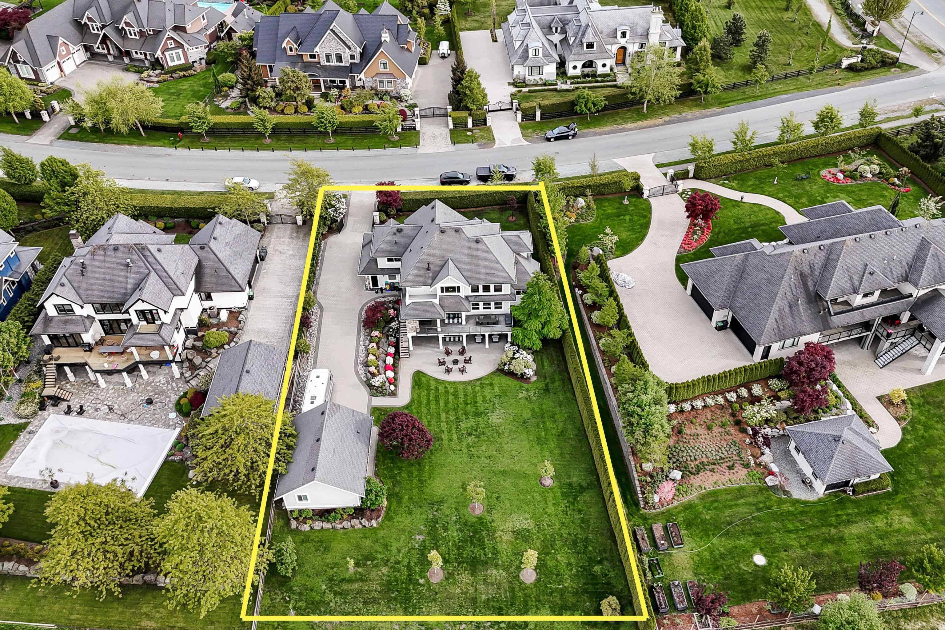 Langley, BC V2Z 0A3,20037 2nd AVE