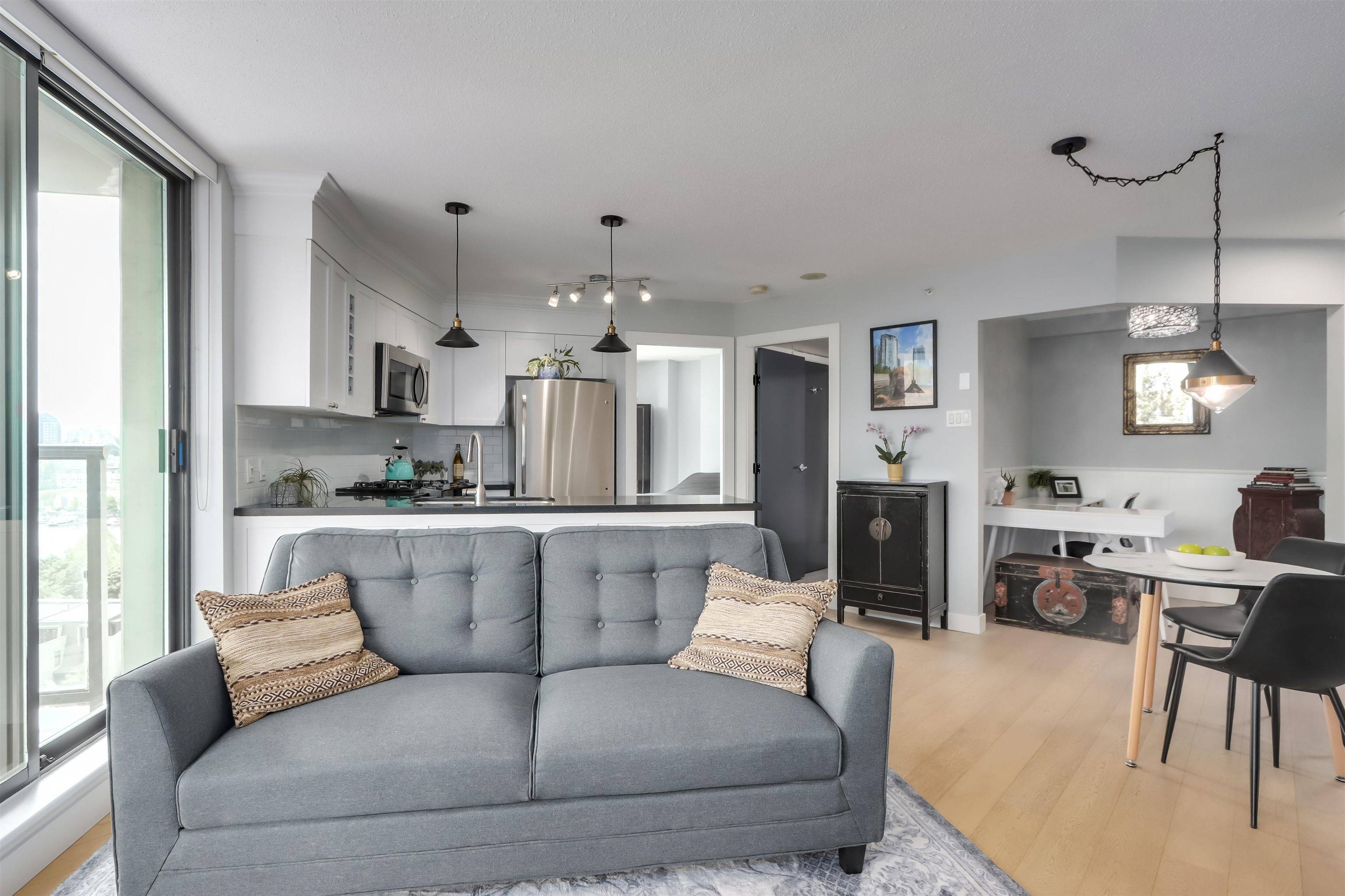 Vancouver, BC V6Z 2X6,501 Pacific ST #1102