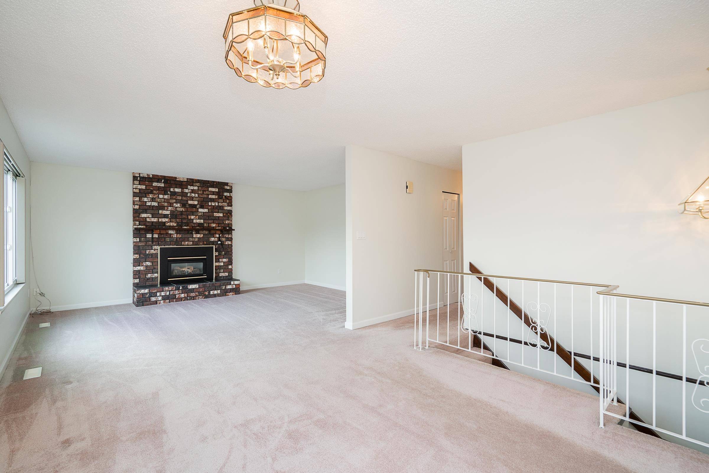 Port Coquitlam, BC V3C 4L8,1929 Homfeld PL