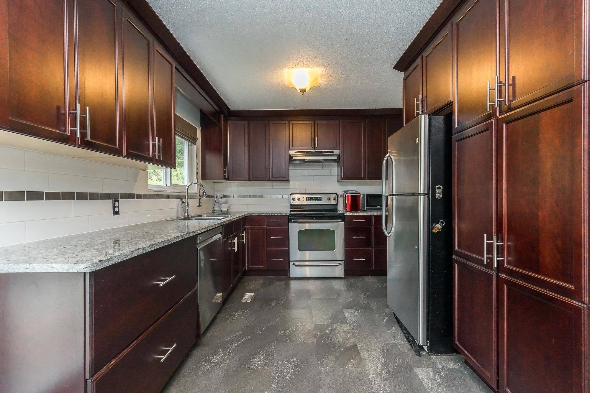 Mission, BC V2V 4W2,8119 Brown CRES