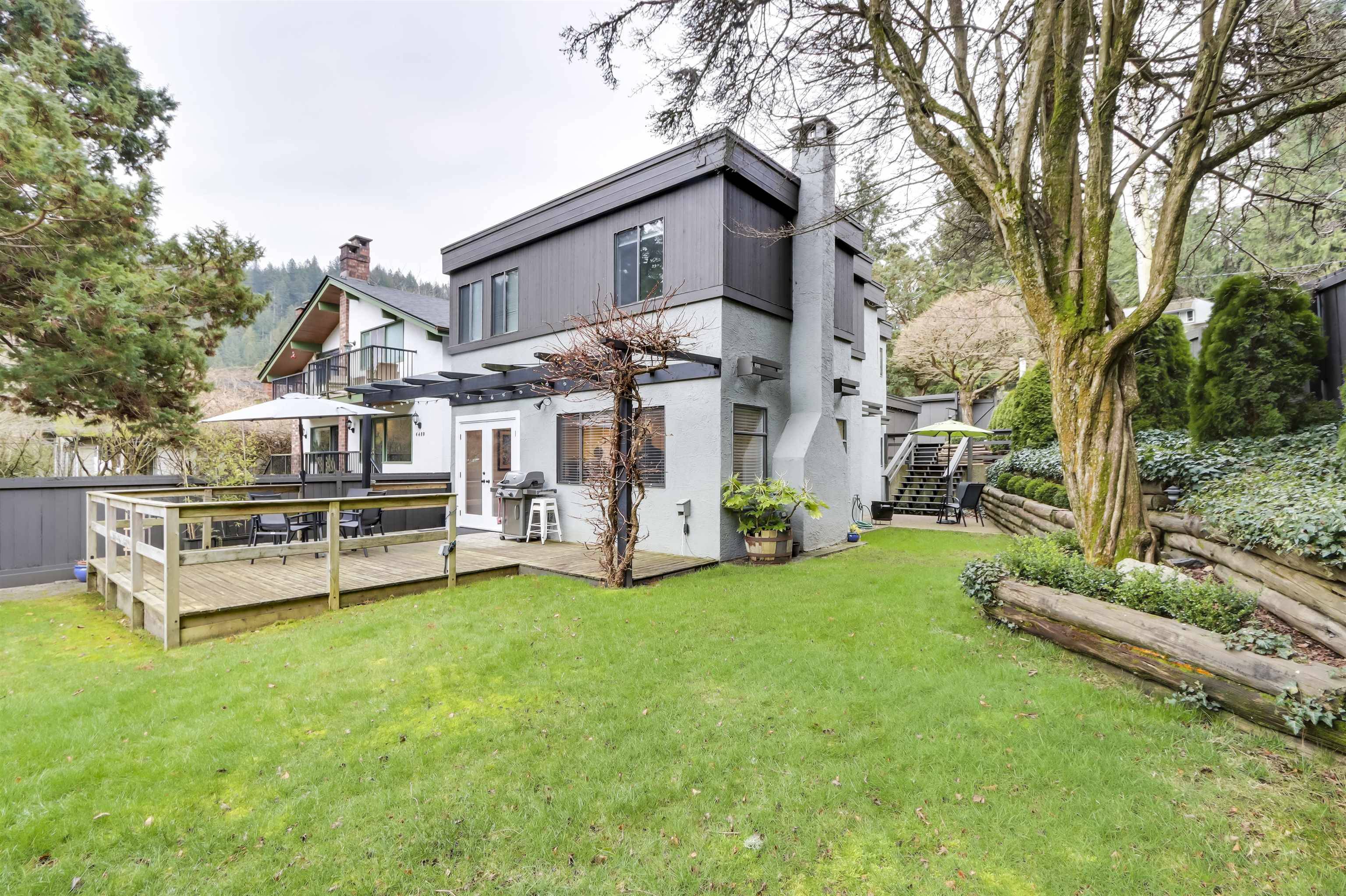West Vancouver, BC V7W 2A9,6590 Nelson AVE