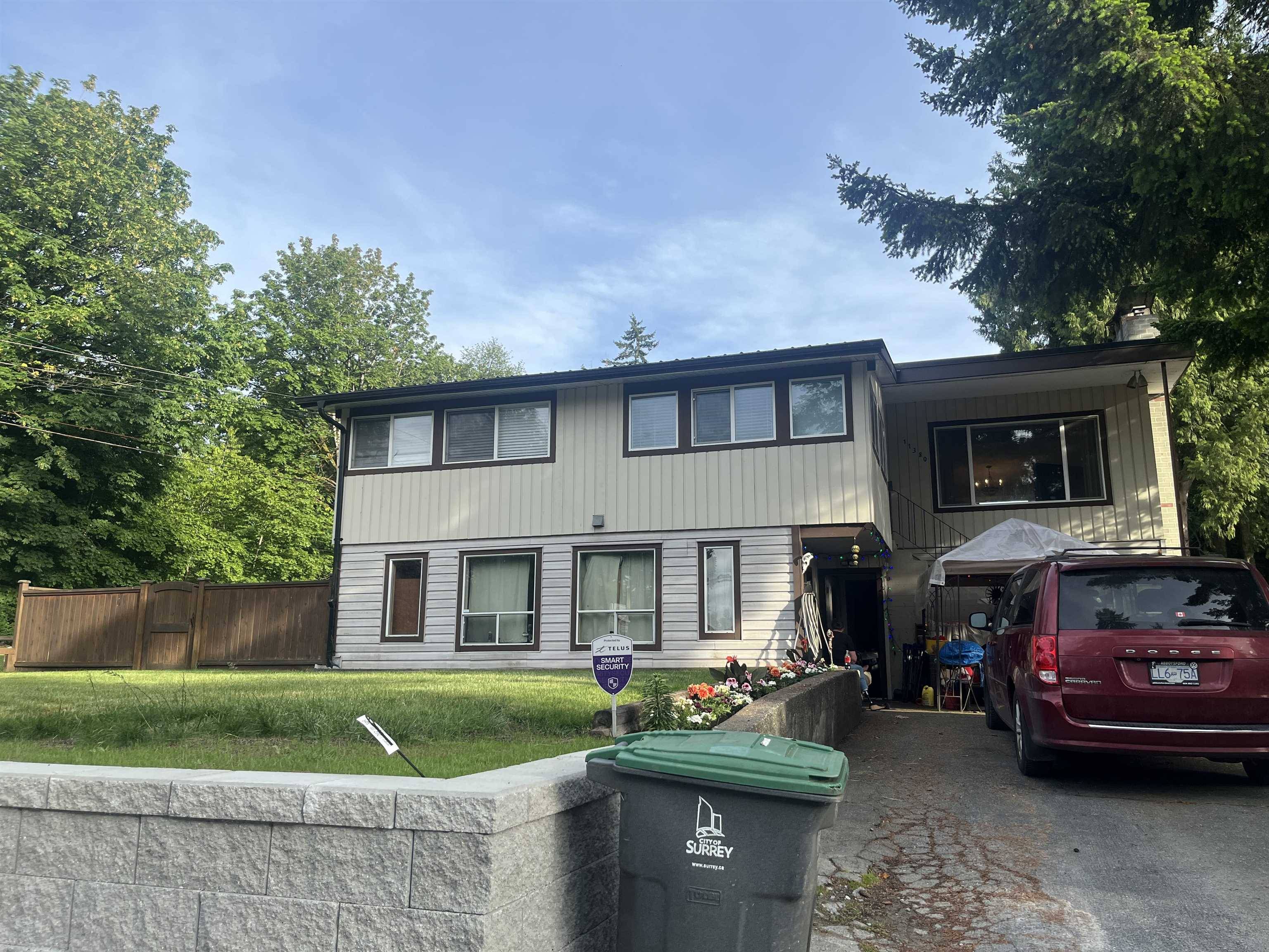 Surrey, BC V3R 4Z9,11380 Lansdowne DR