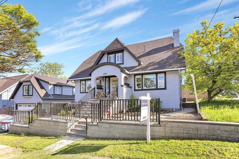 Vancouver, BC V5V 2B1,1008 E 24th AVE