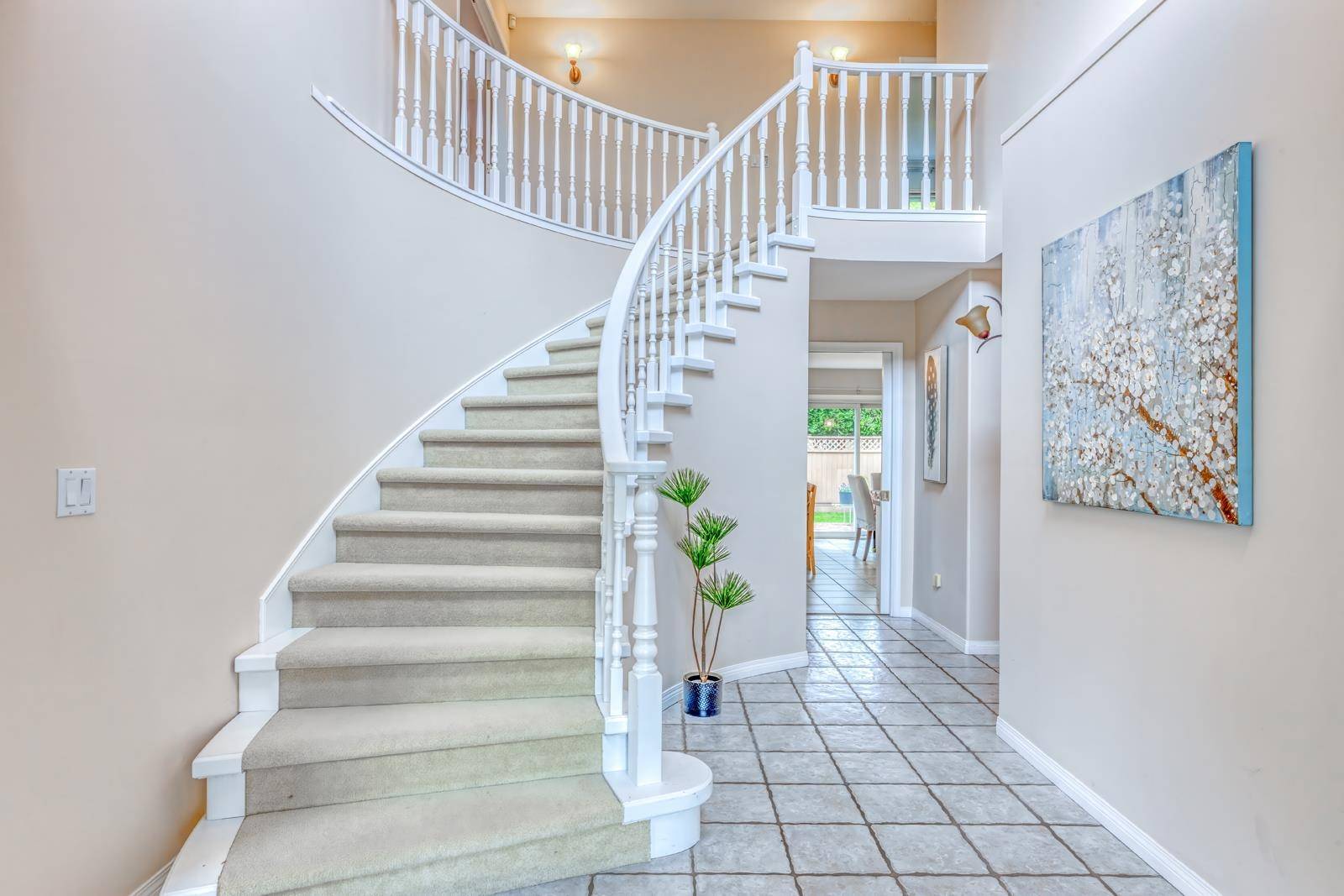 Surrey, BC V4P 1N8,14878 25 AVE