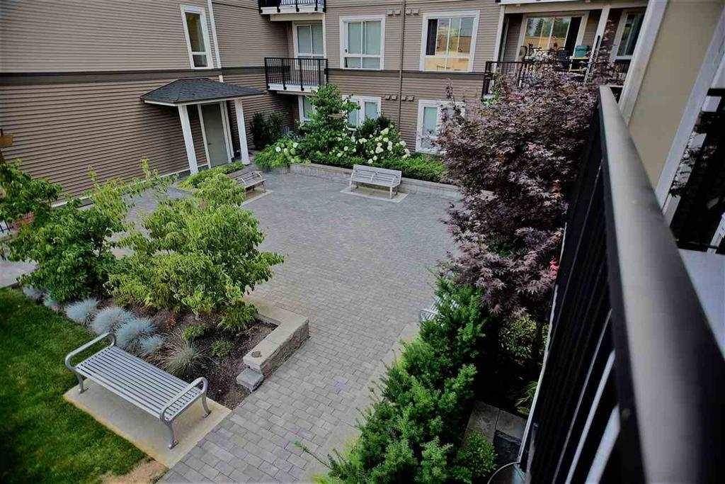 Maple Ridge, BC V2X 5W1,12040 222 ST #304
