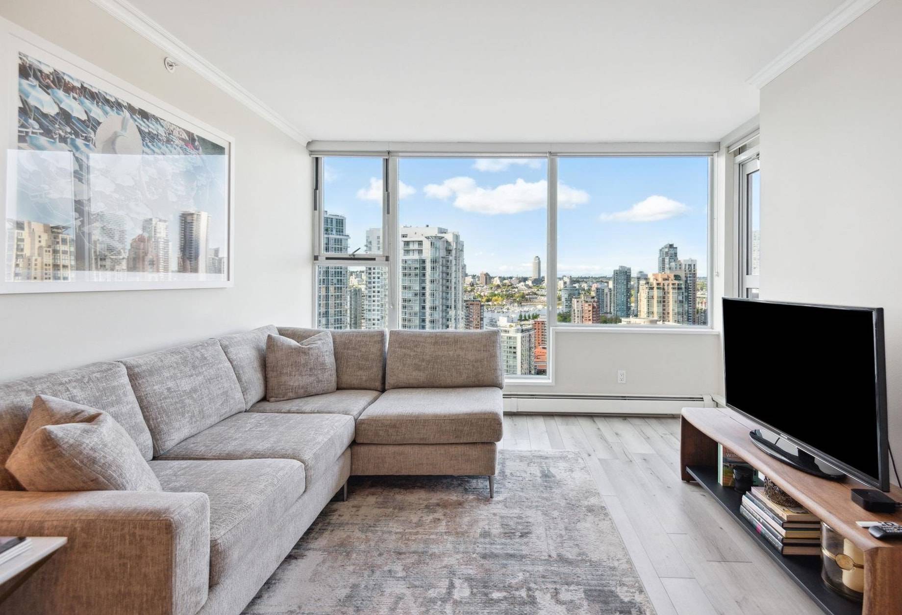 Vancouver, BC V6B 6J7,1008 Cambie ST #3008