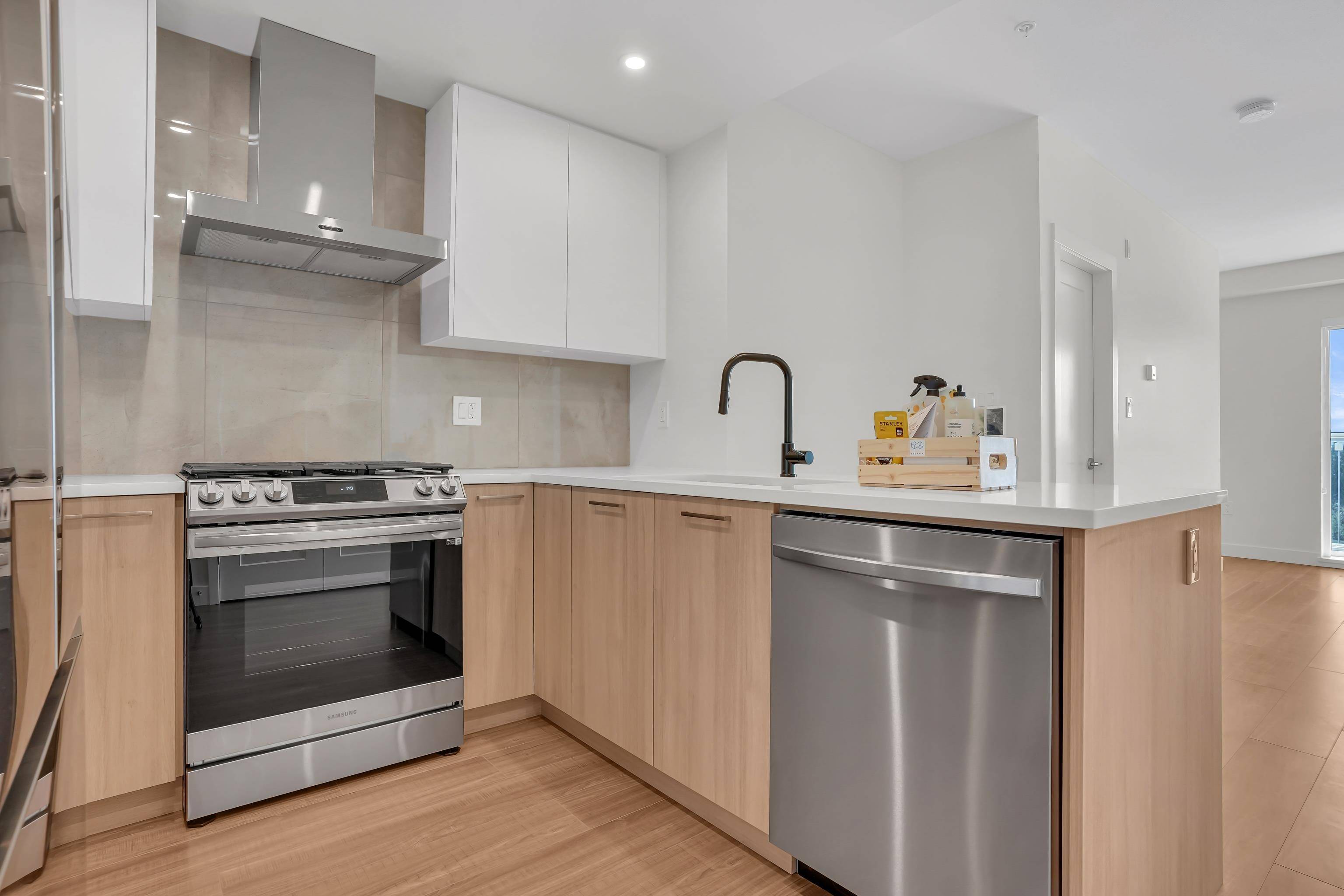 Mission, BC V2V 0H5,31900 Raven AVE #309