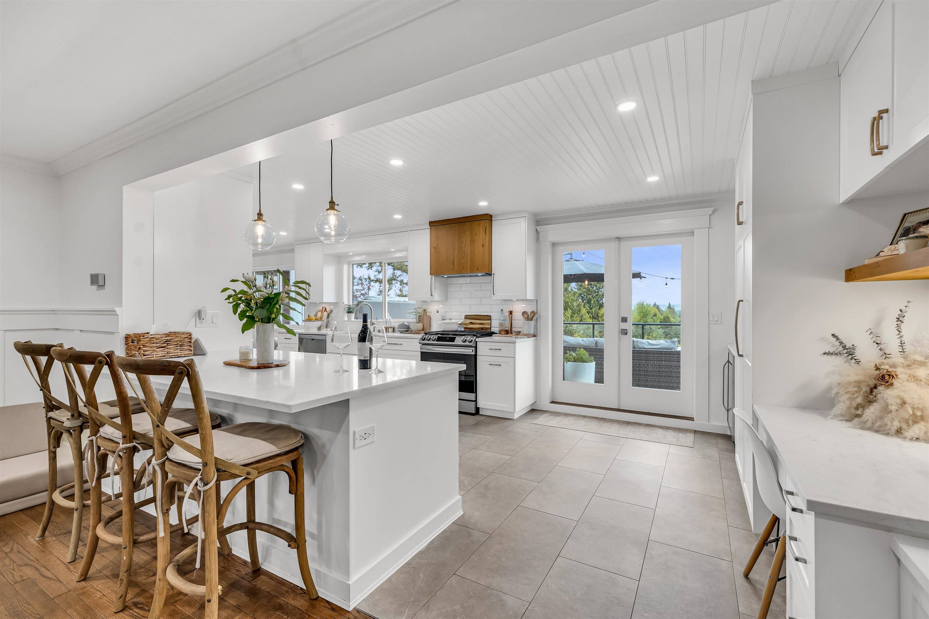 Langley, BC V3A 3K1,20755 46a AVE