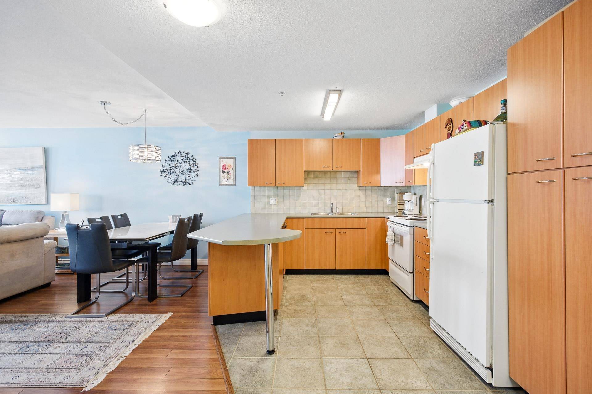 Port Coquitlam, BC V3B 1A8,2099 Lougheed HWY #326
