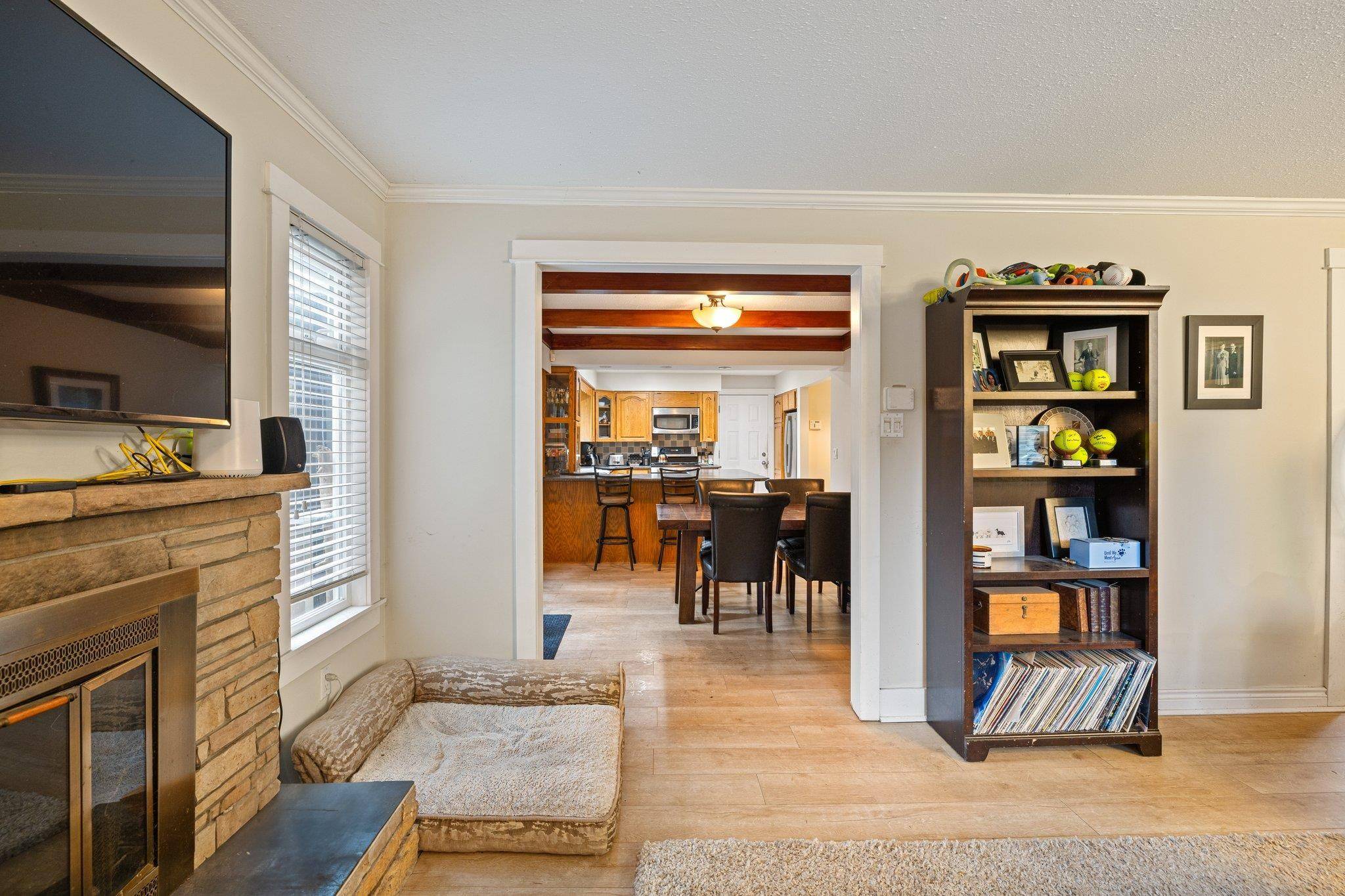 Surrey, BC V4A 3N1,2461 124th ST