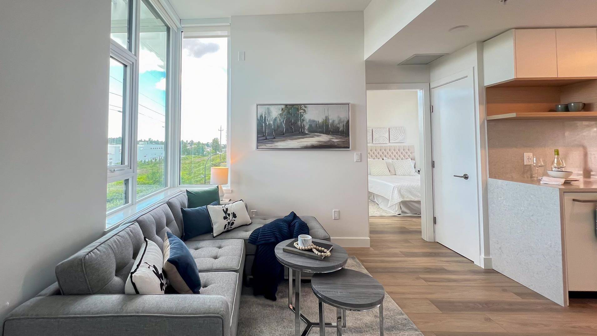 Burnaby, BC V5C 5T3,4433 Alaska ST #202