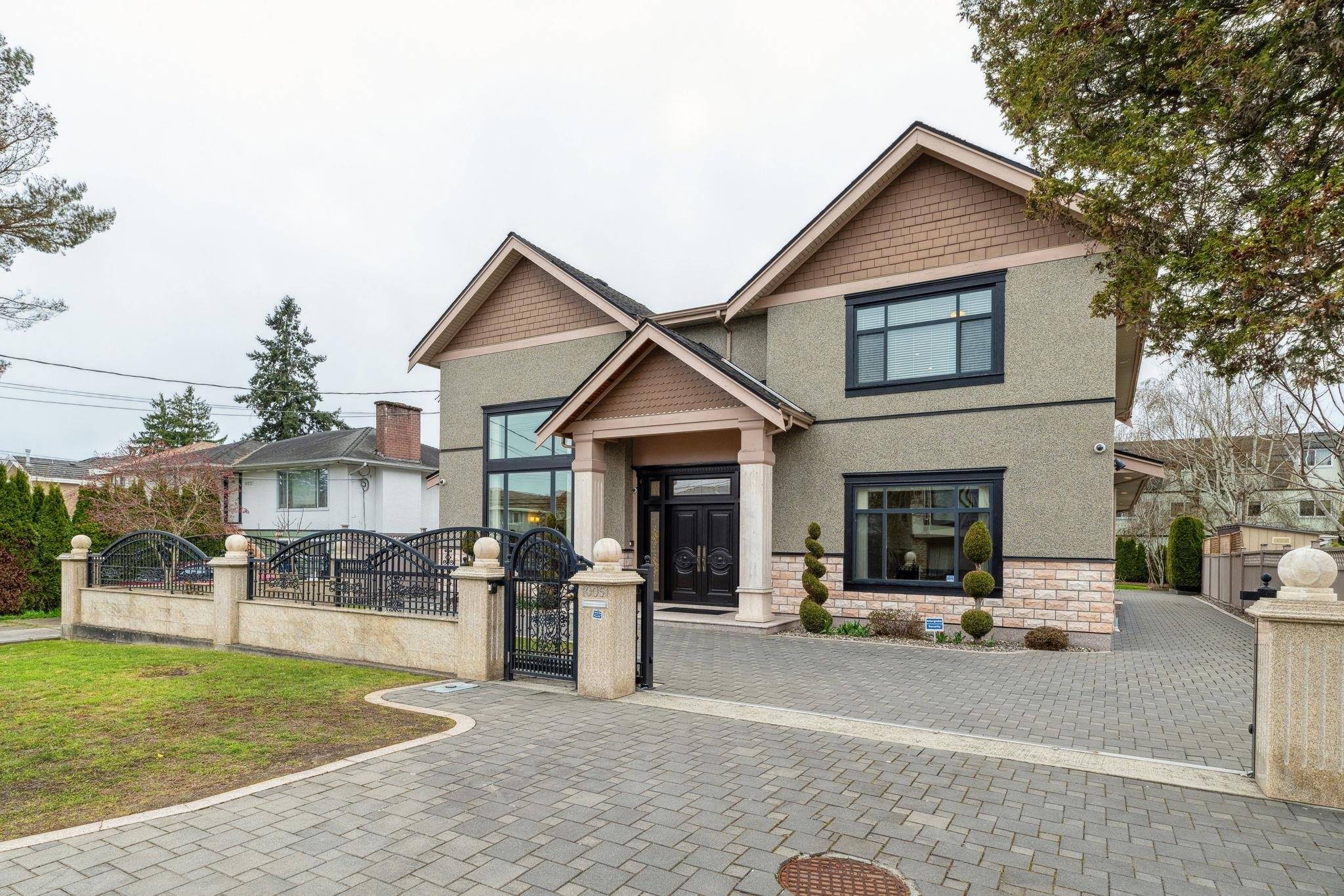 Richmond, BC V7A 2N4,10051 Leonard RD