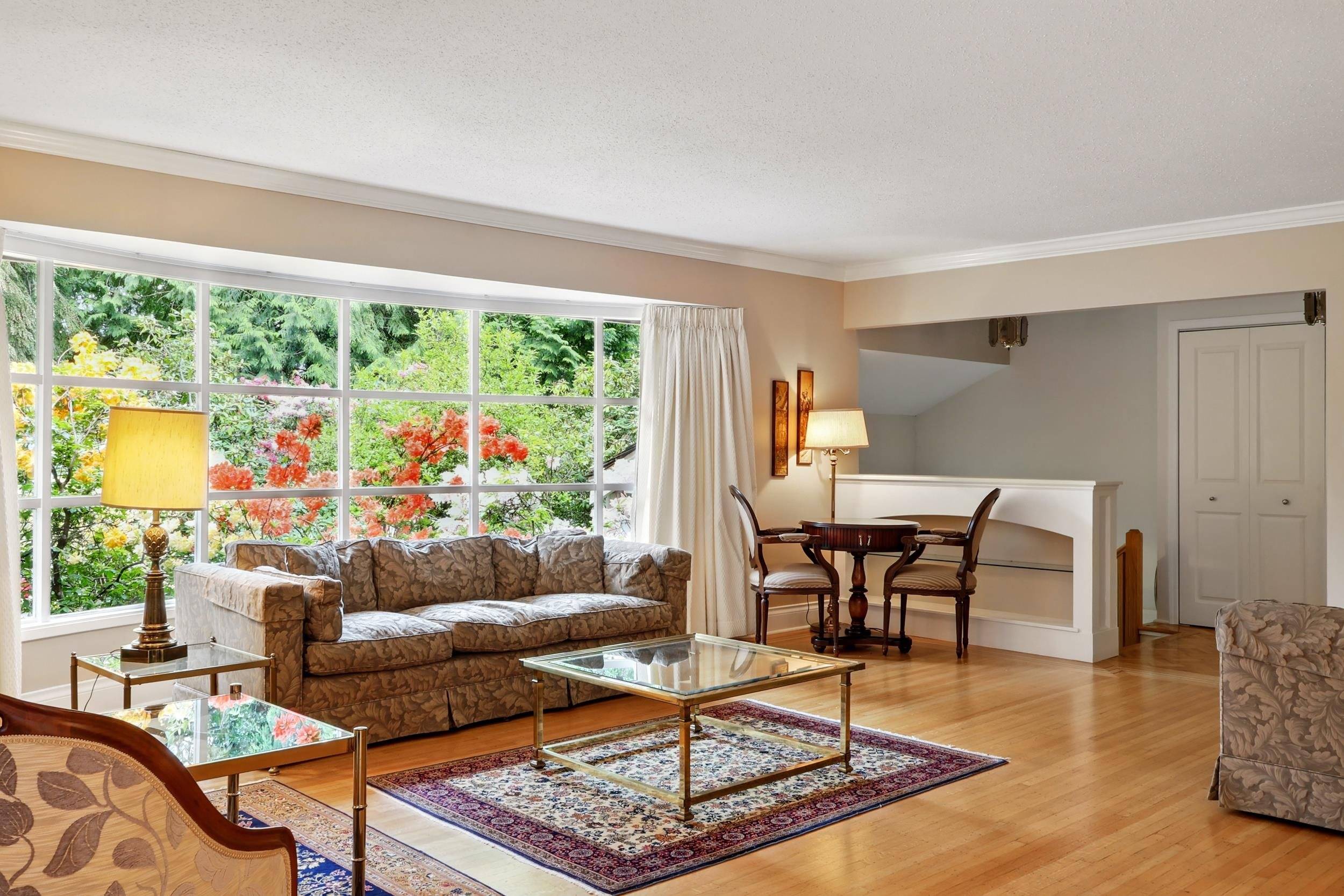West Vancouver, BC V7S 1M4,475 Southborough DR