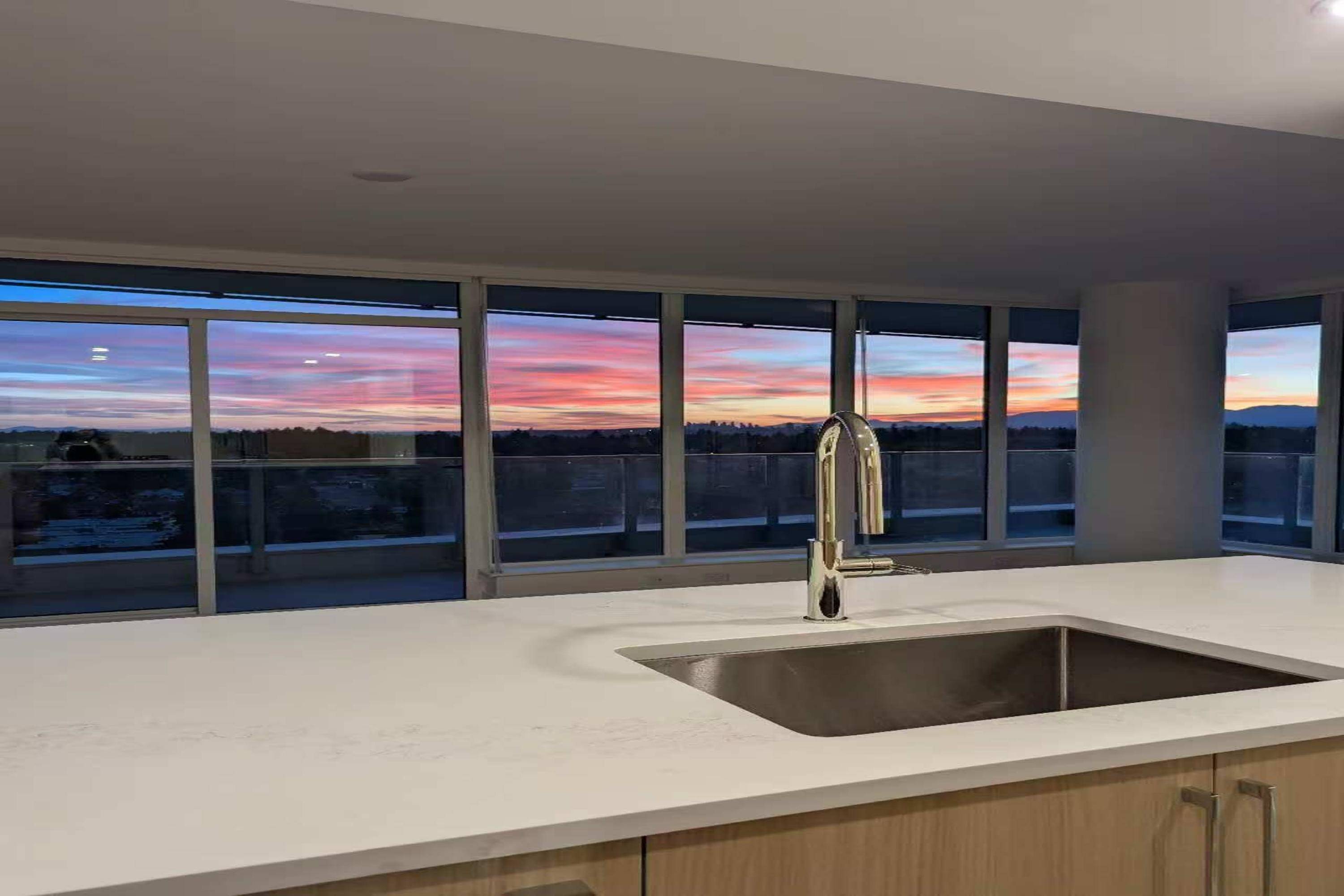 Surrey, BC V3T 2V3,9675 King George BLVD #1904