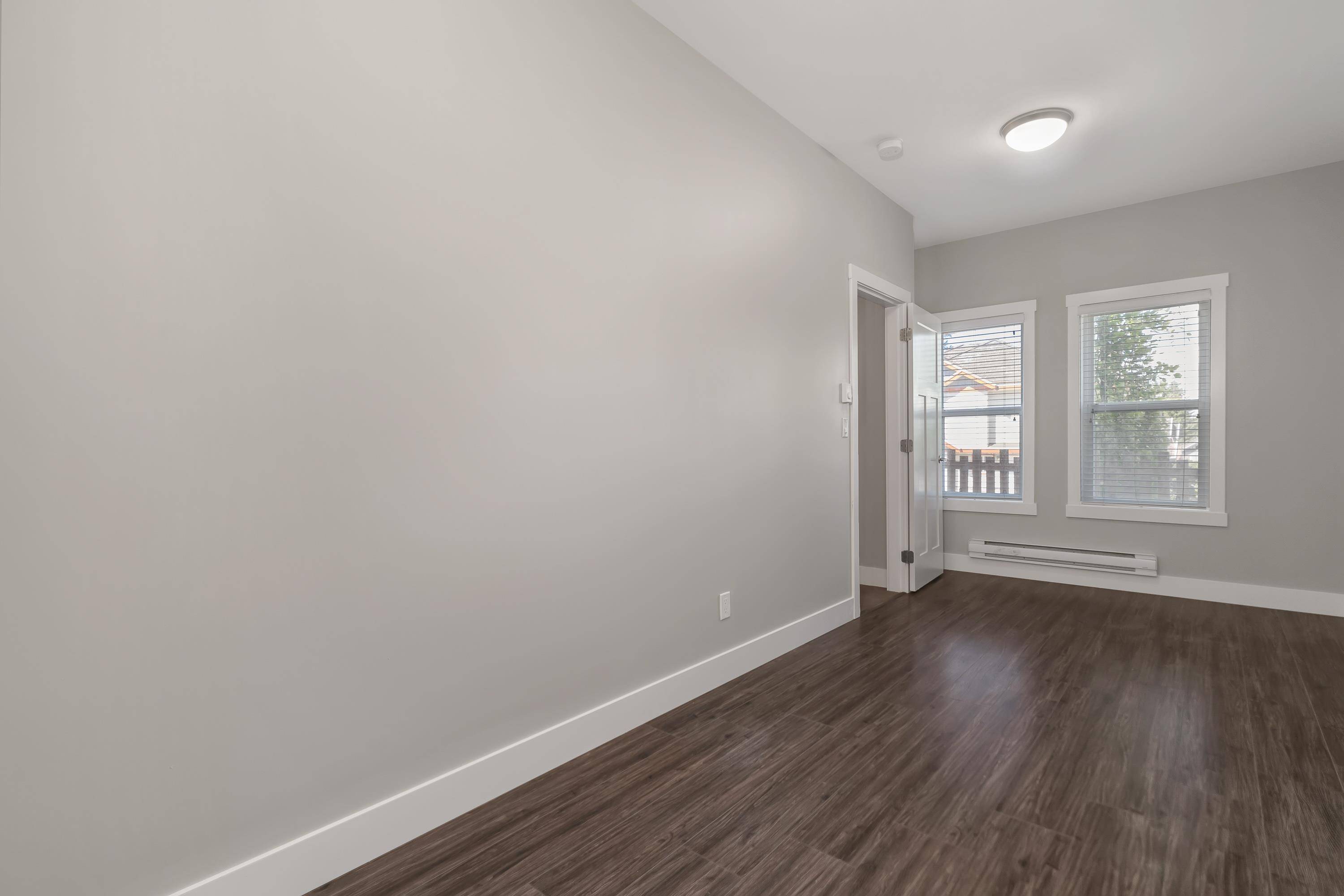 Surrey, BC V3X 0H8,13670 62 AVE #61