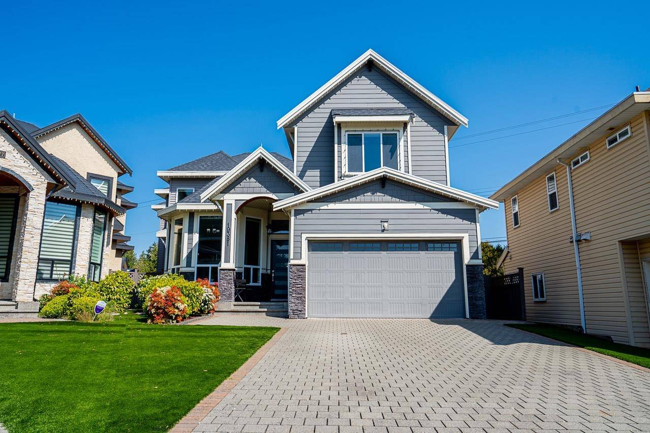 Surrey, BC V3S 7L4,19381 62 AVE