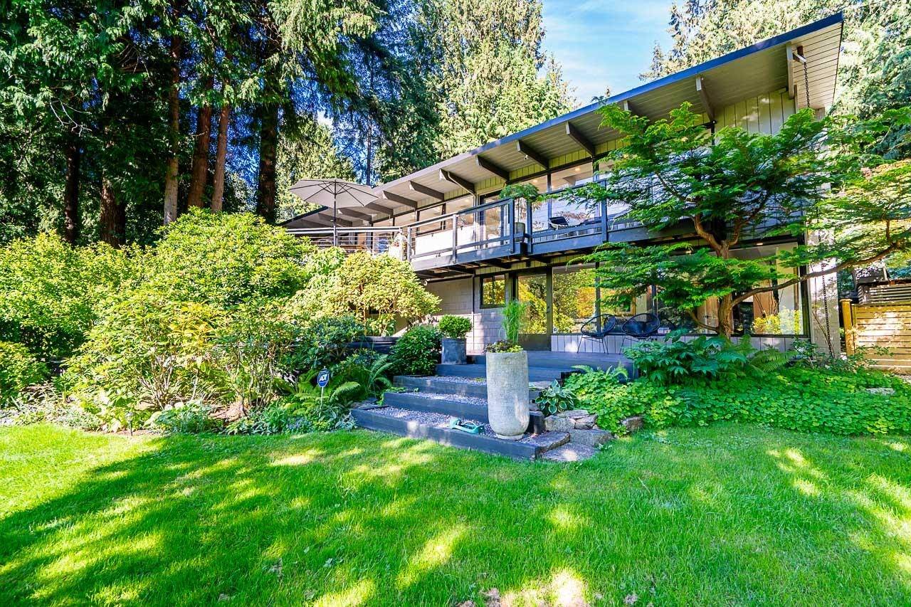 West Vancouver, BC V7W 2S3,6070 Marine DR