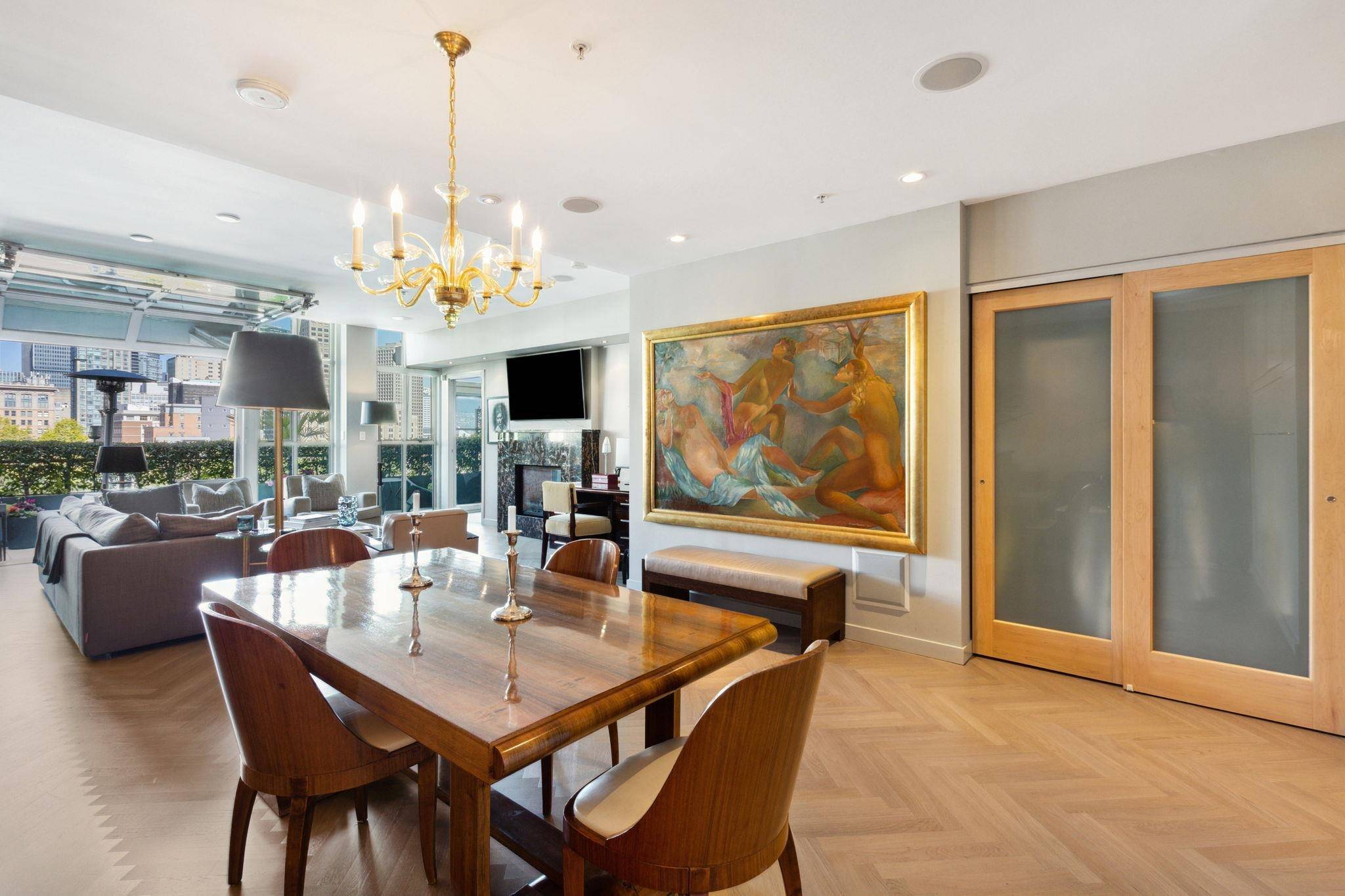 Vancouver, BC V6B 2L3,546 Beatty ST #701