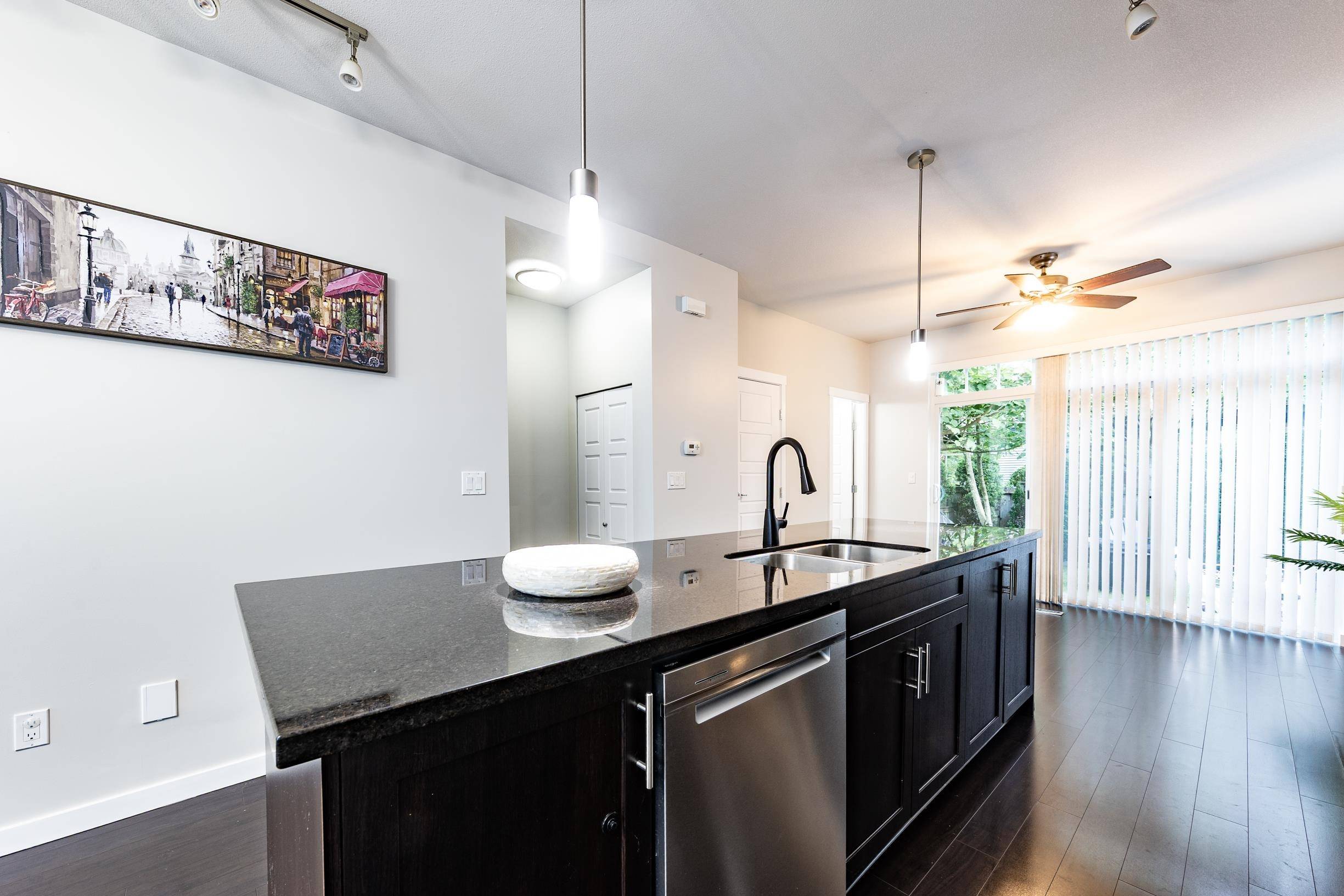Surrey, BC V3X 0E3,14356 63a AVE #78