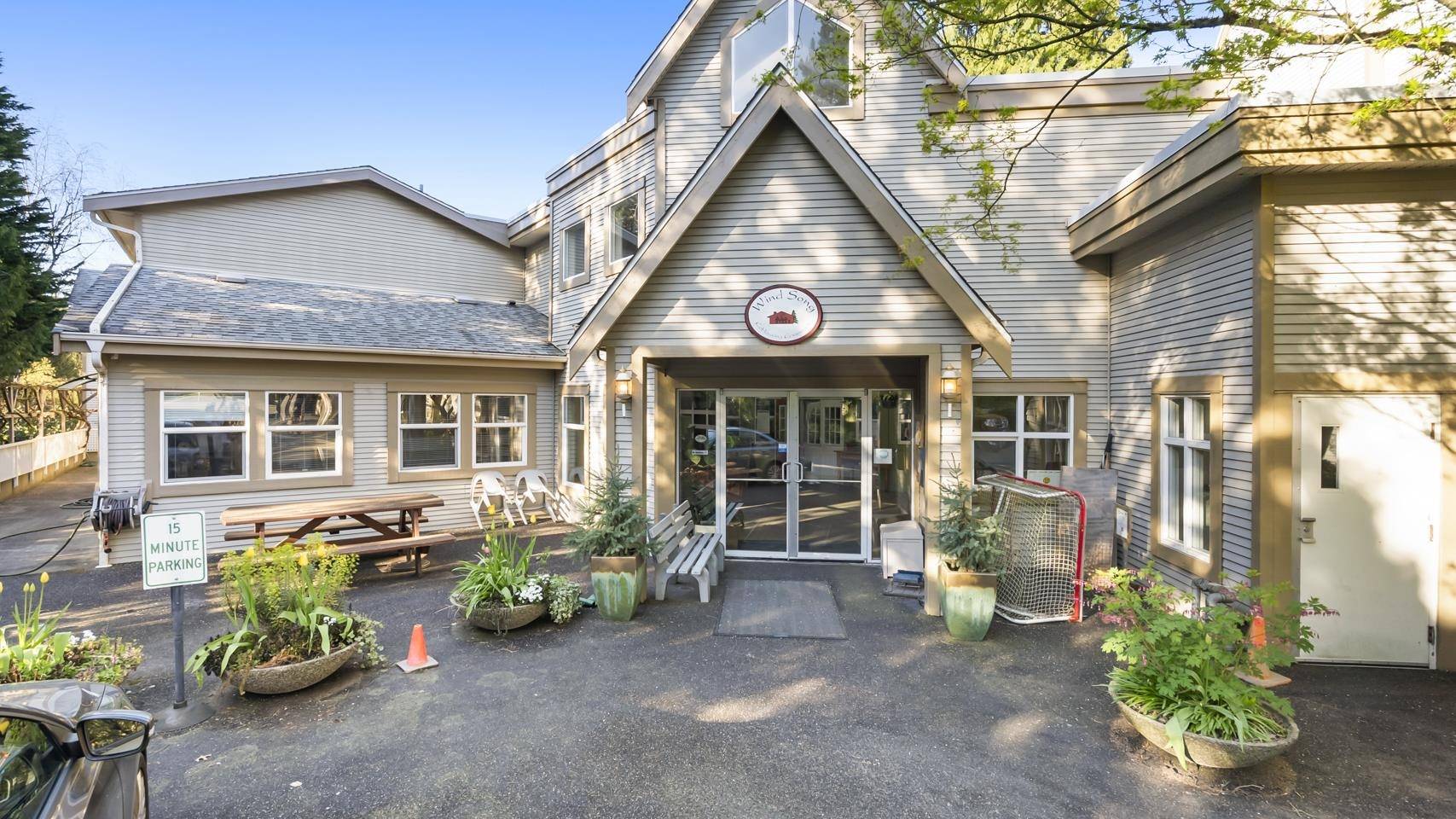 Langley, BC V1M 3W3,20543 96 AVE #2