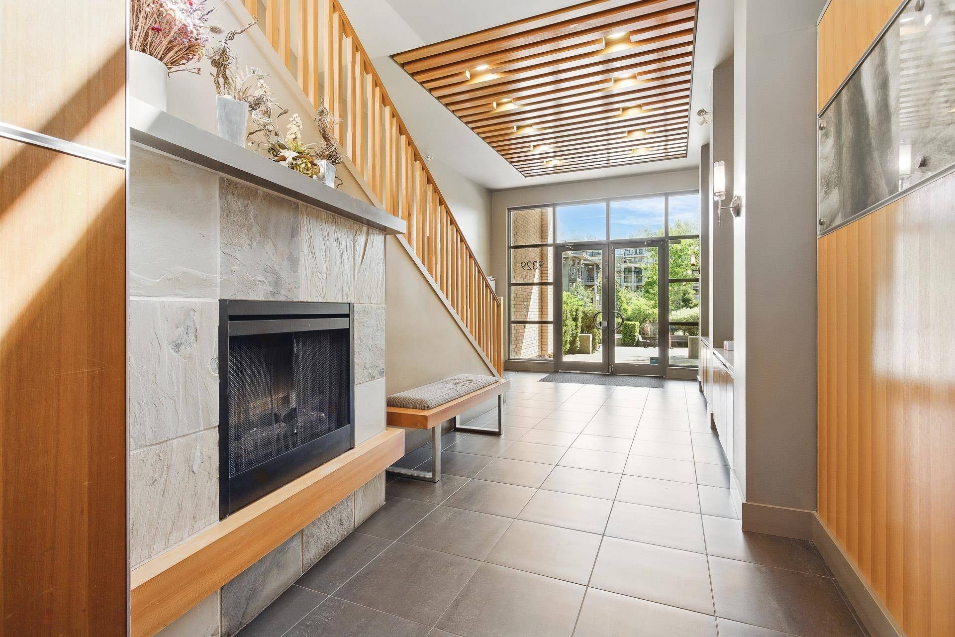 Burnaby, BC V5A 4Y4,9329 University CRES #107