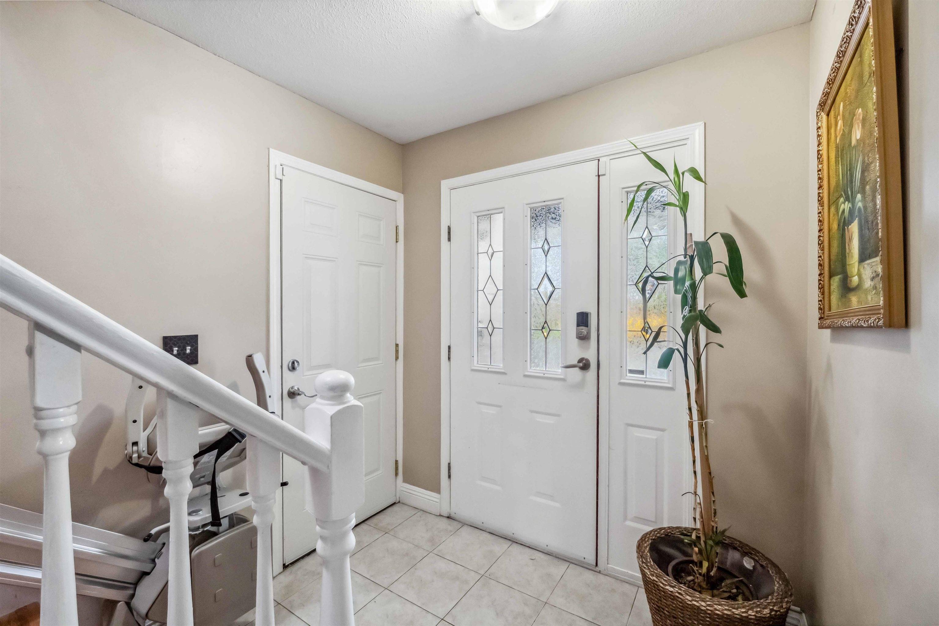 Maple Ridge, BC V2X 0P7,12281 233a ST