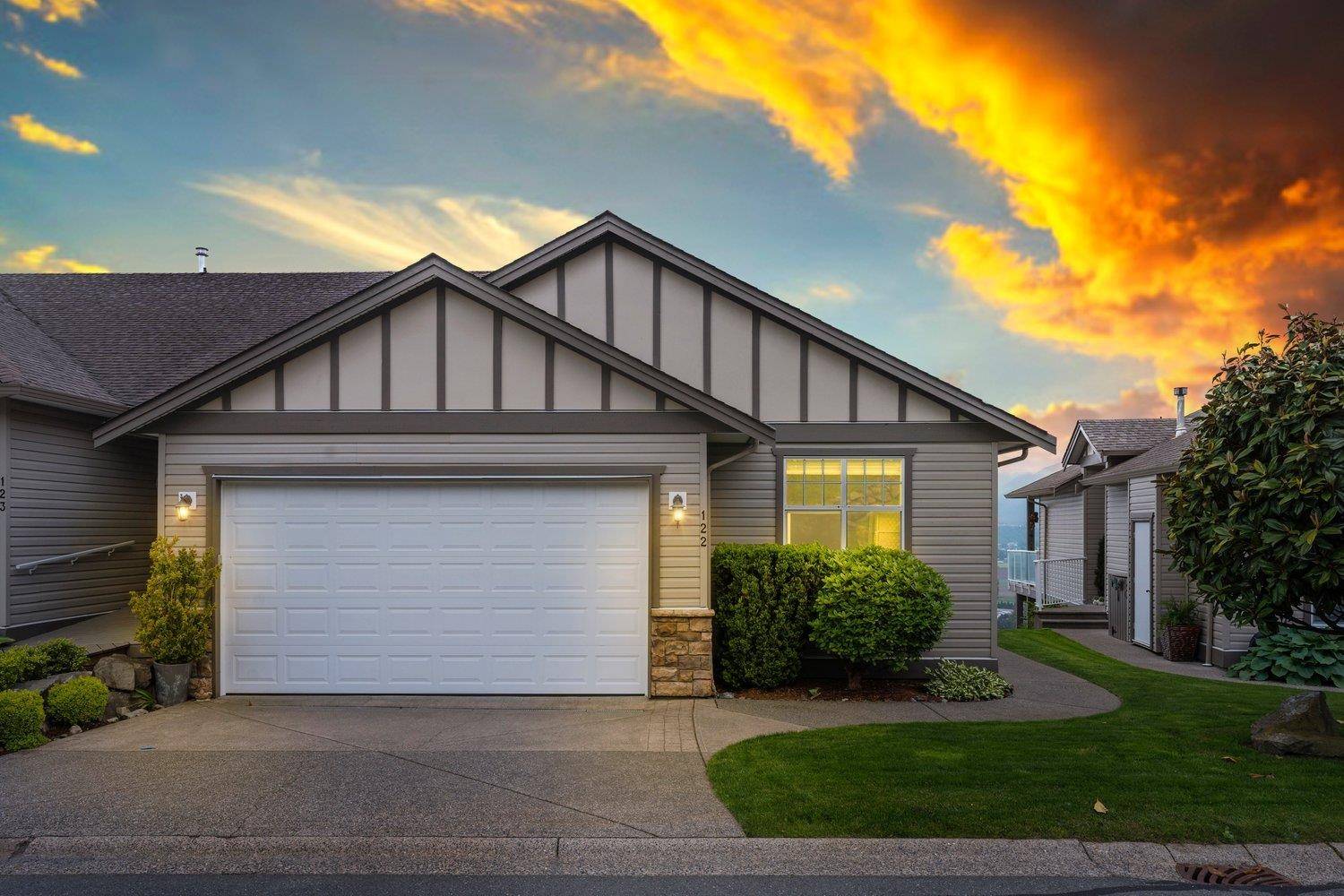Chilliwack, BC V2R 3Z4,8590 Sunrise DR #122