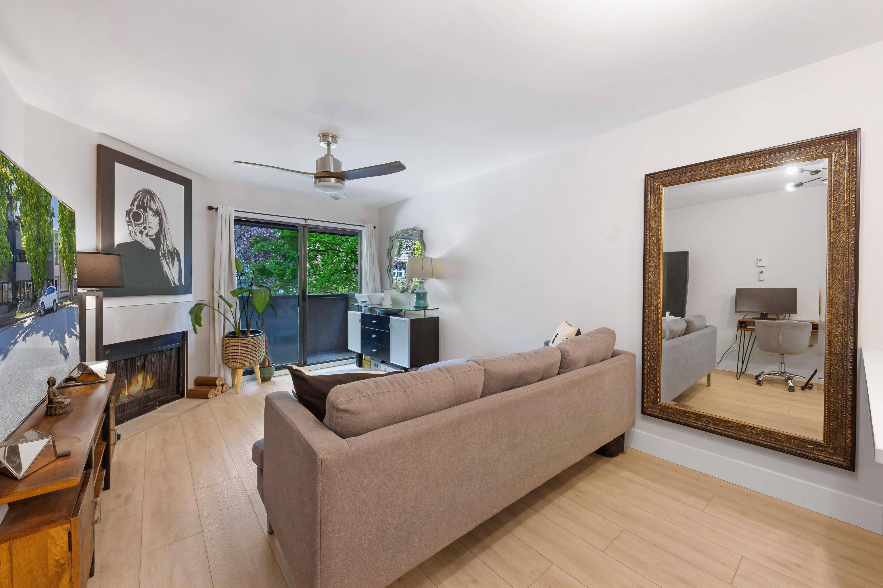 Vancouver, BC V5Z 3K4,3255 Heather ST #104