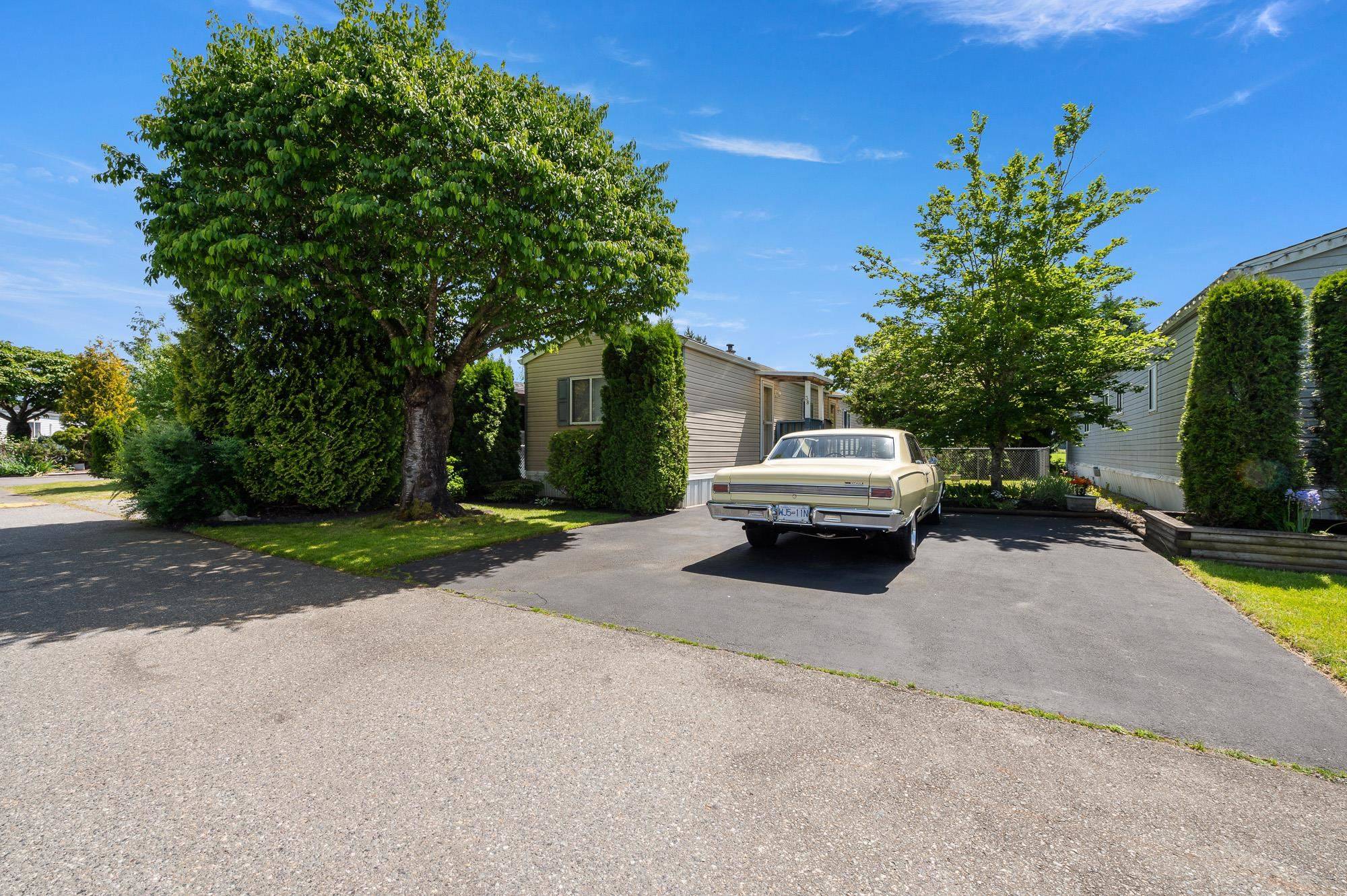 Mission, BC V0M 1G0,41168 Lougheed HWY #38