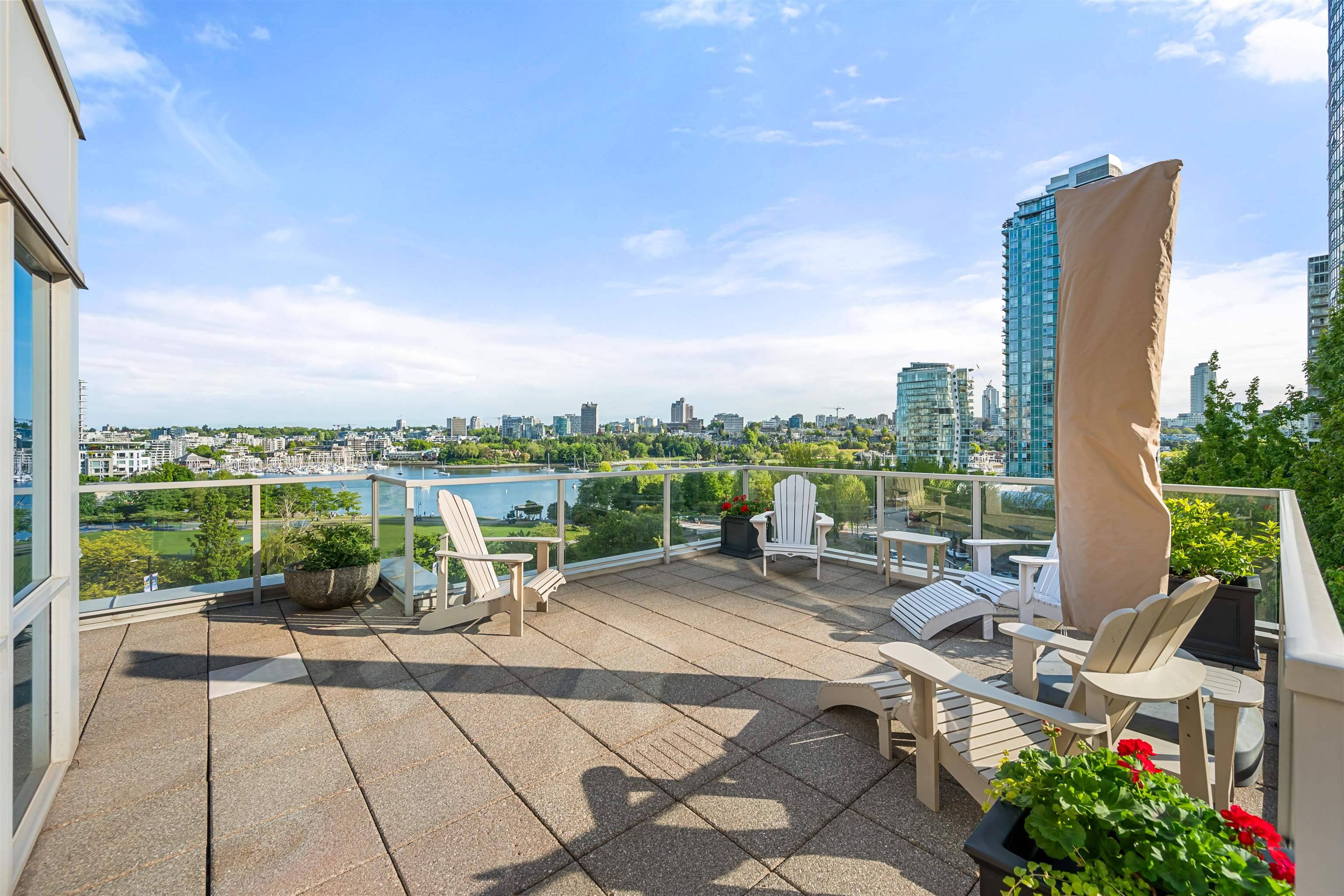 Vancouver, BC V6B 6A7,1388 Homer ST #801
