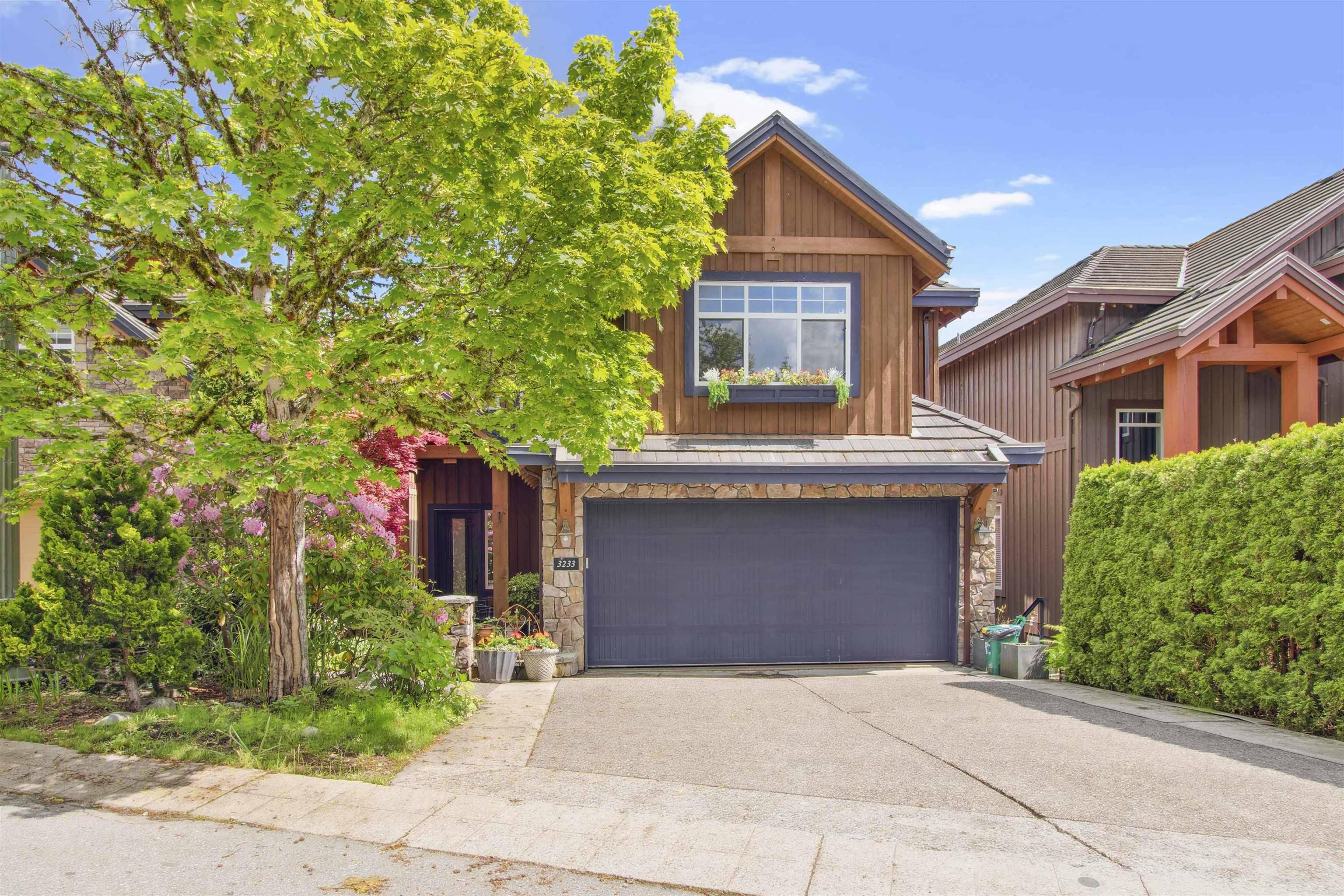 Coquitlam, BC V3E 3N1,3233 Chartwell LN