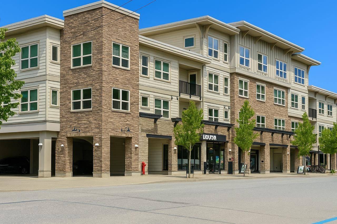 Pemberton, BC V0N 2L1,7445 Frontier ST #202
