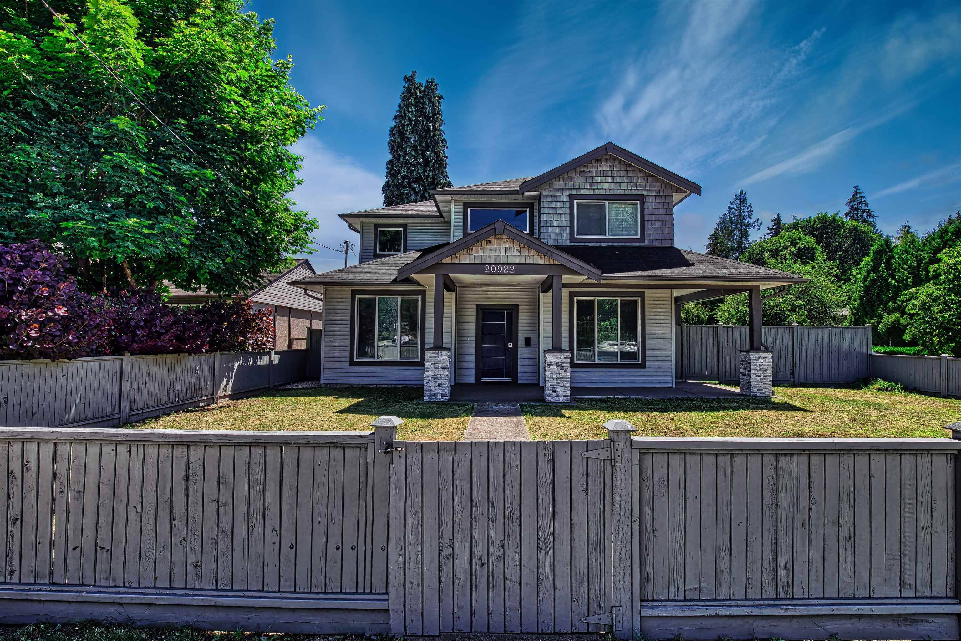 Maple Ridge, BC V2X 3E8,20922 Dewdney Trunk RD