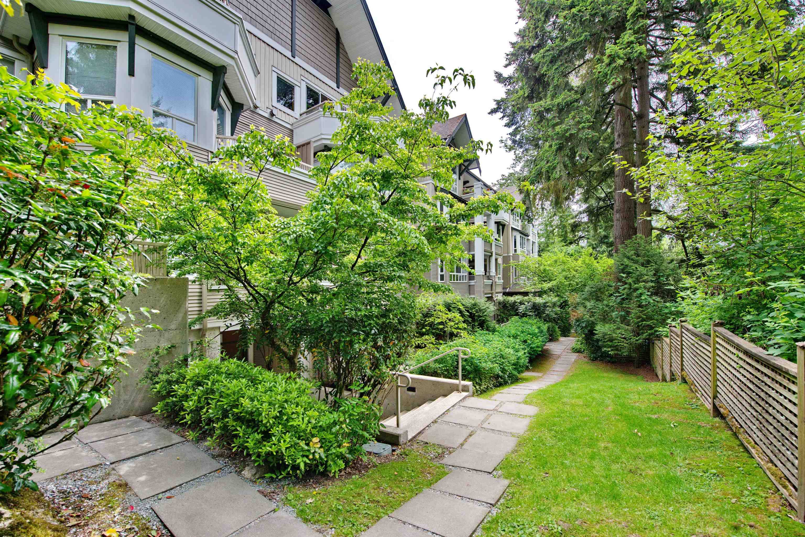 Burnaby, BC V5E 4M8,7383 Griffiths DR #PH12