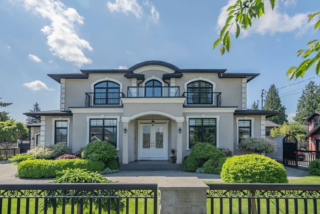 Burnaby, BC V5G 1W3,5506 Kincaid ST