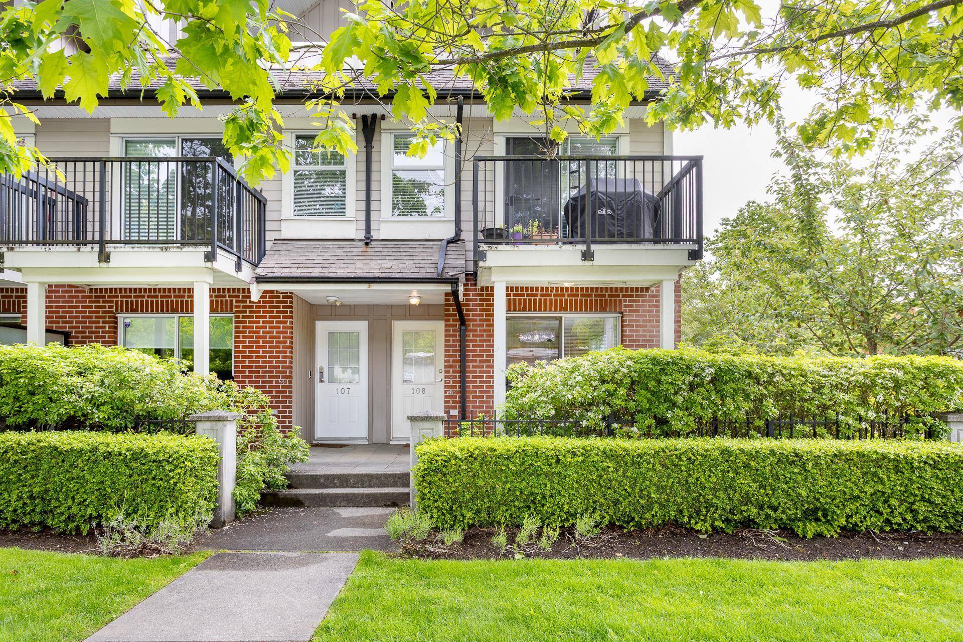 Vancouver, BC V6T 2L3,2780 Acadia RD #108