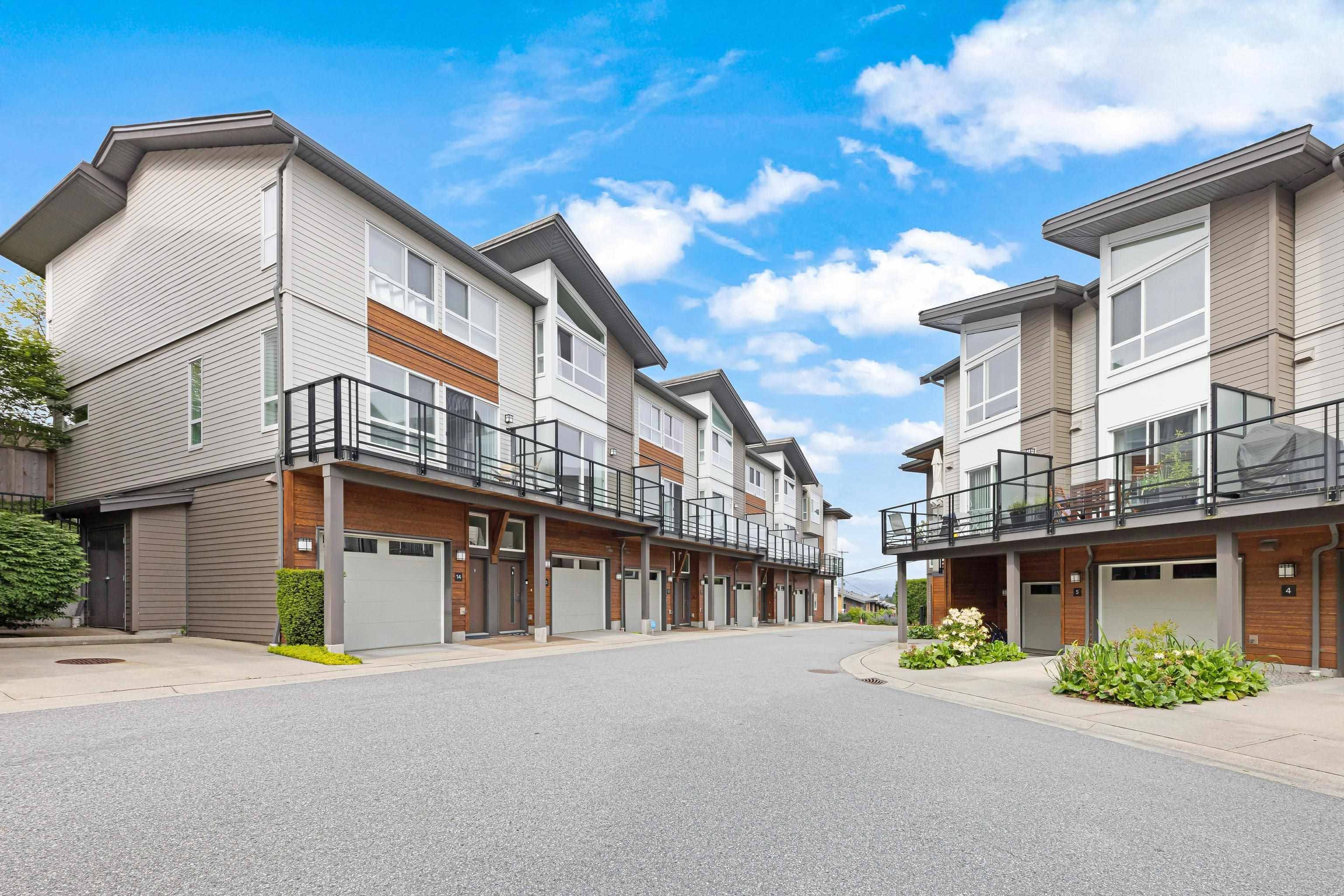 Port Moody, BC V3H 1L6,909 Clarke RD #13