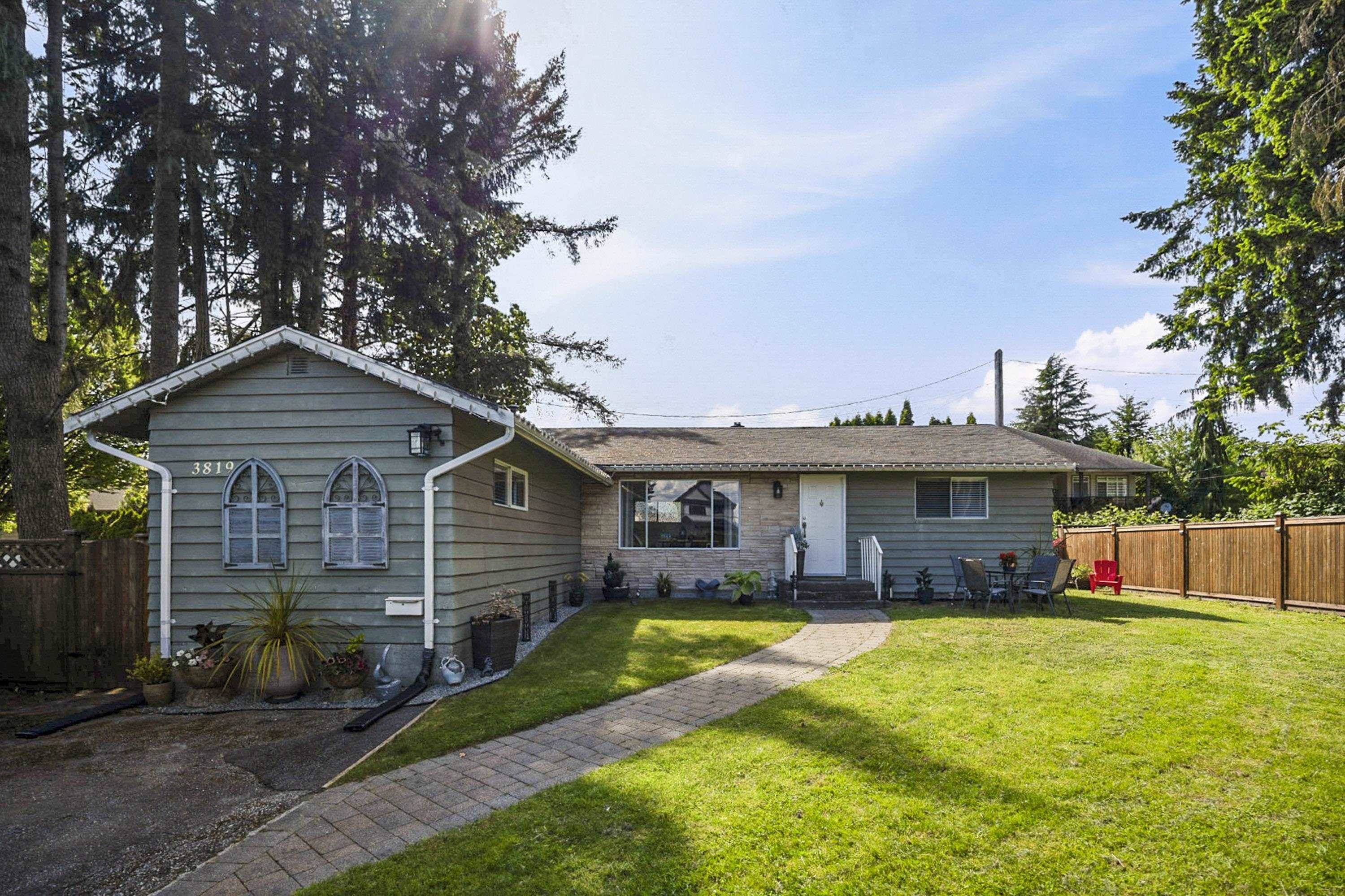 Port Coquitlam, BC V3B 3P2,3819 Coast Meridian RD