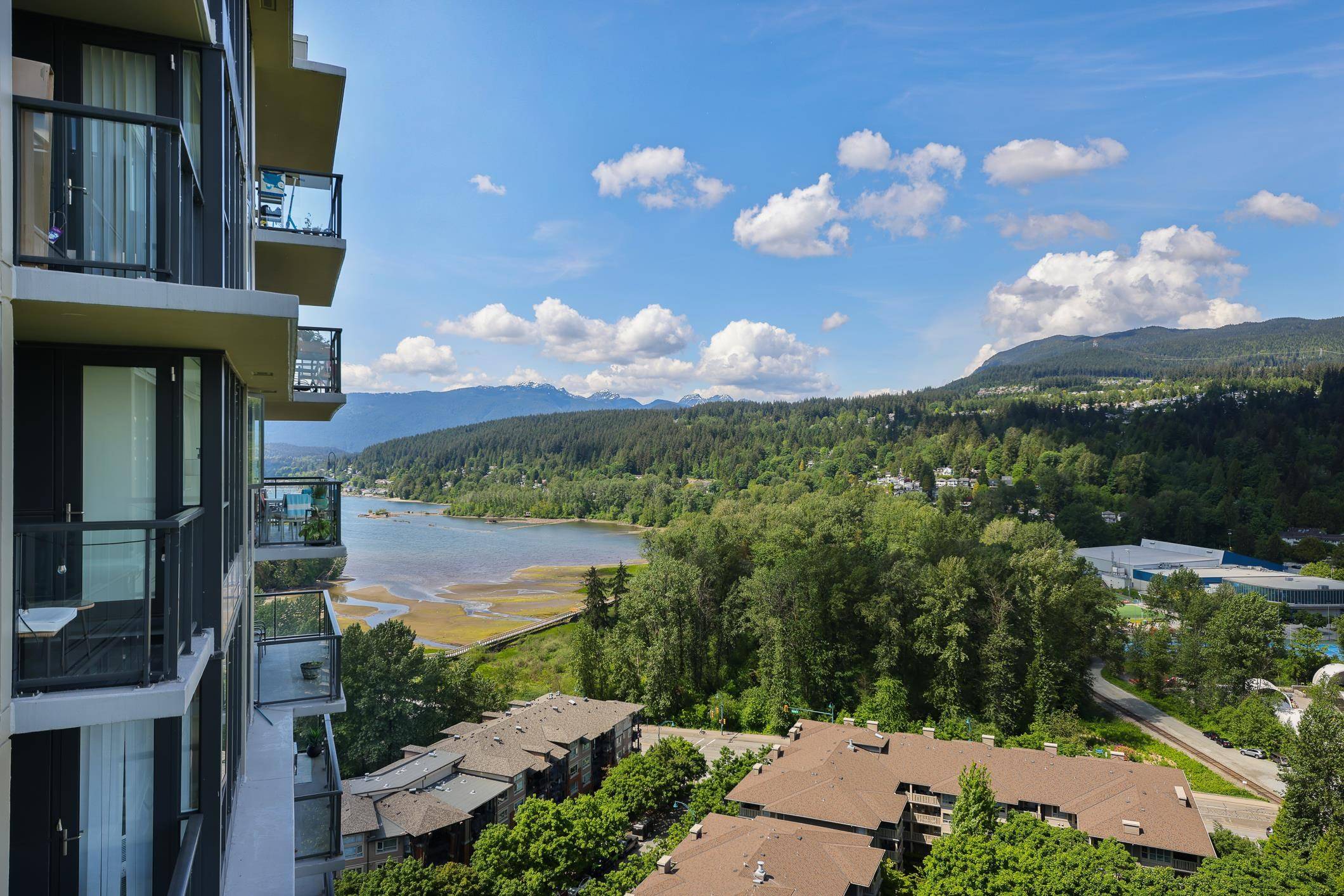 Port Moody, BC V3H 0B7,660 Nootka WAY #2608