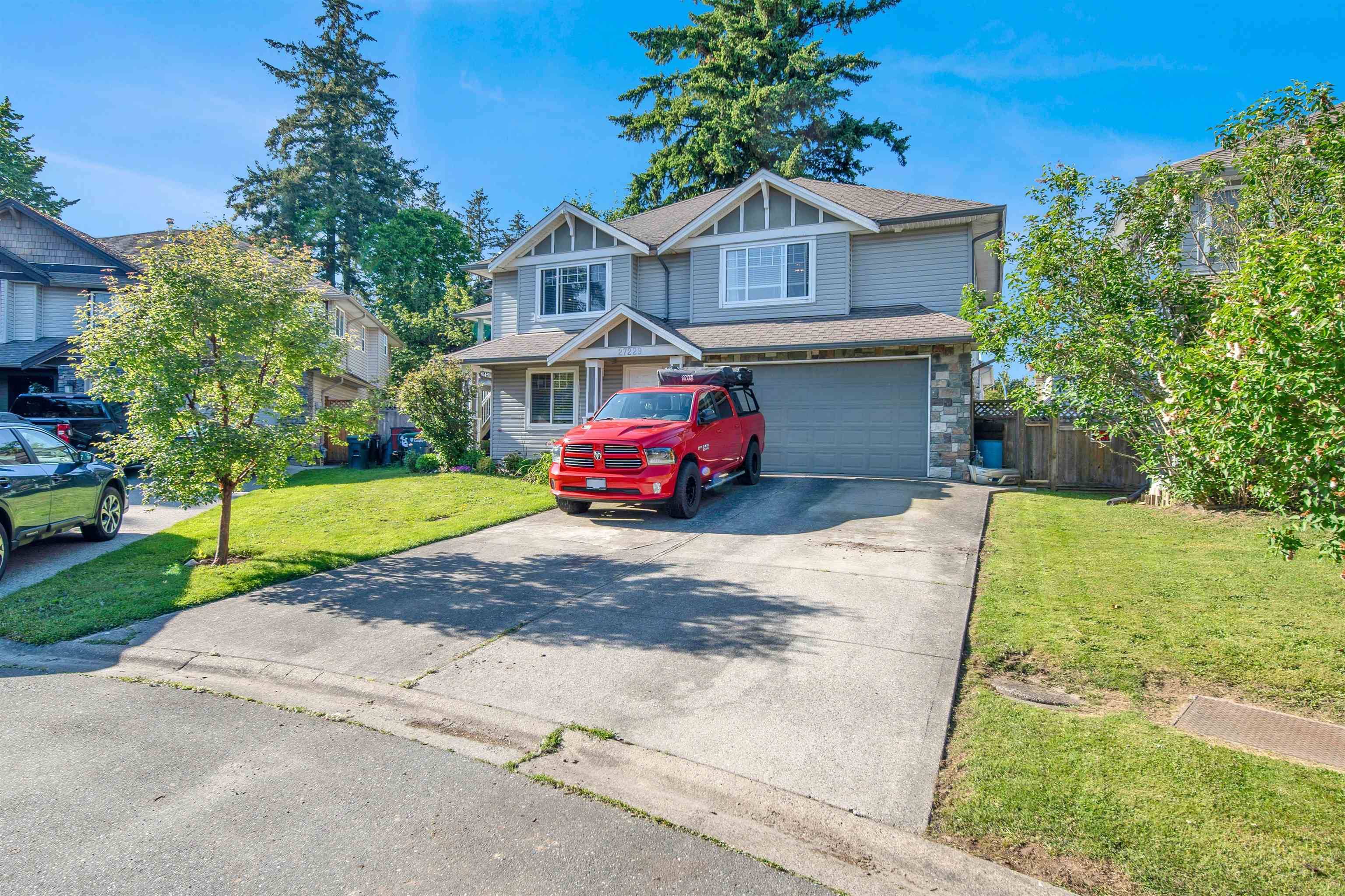 Langley, BC V4W 3Y8,27229 27 AVE