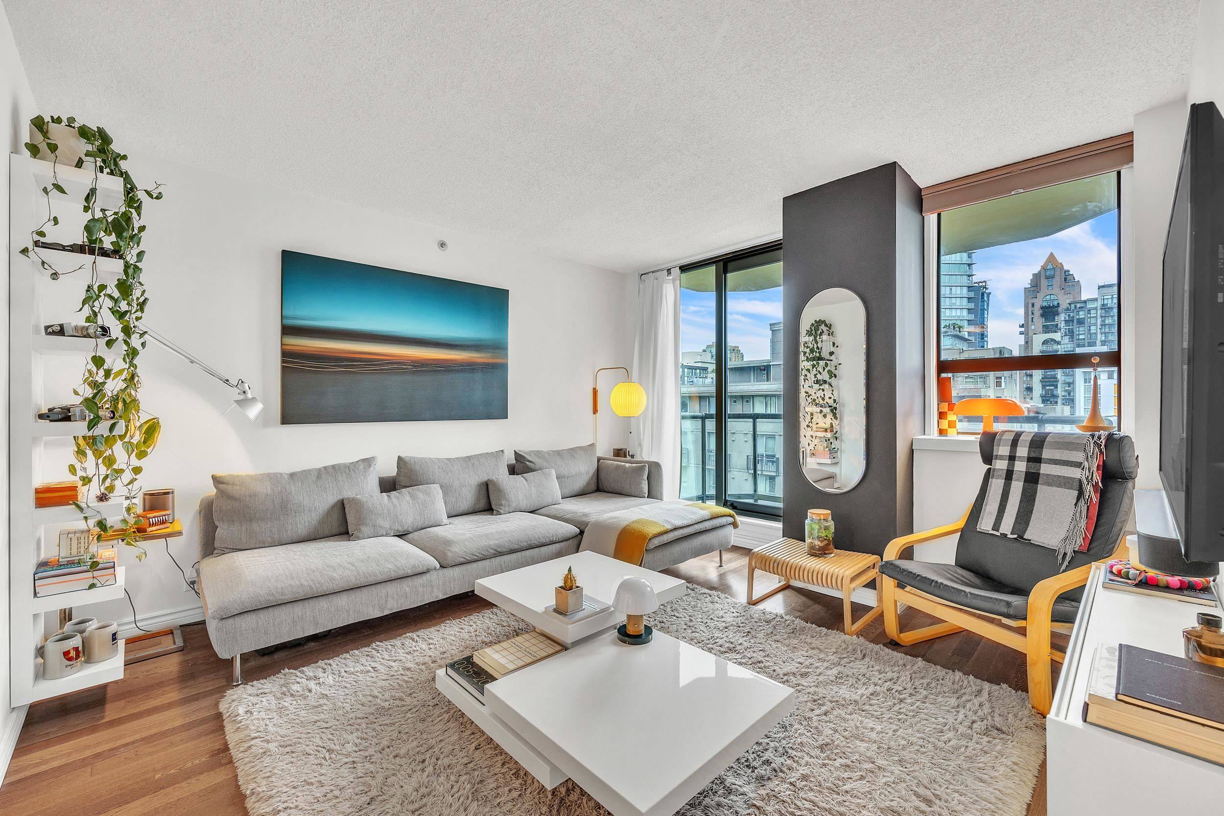 Vancouver, BC V6Z 2N7,789 Drake ST #607