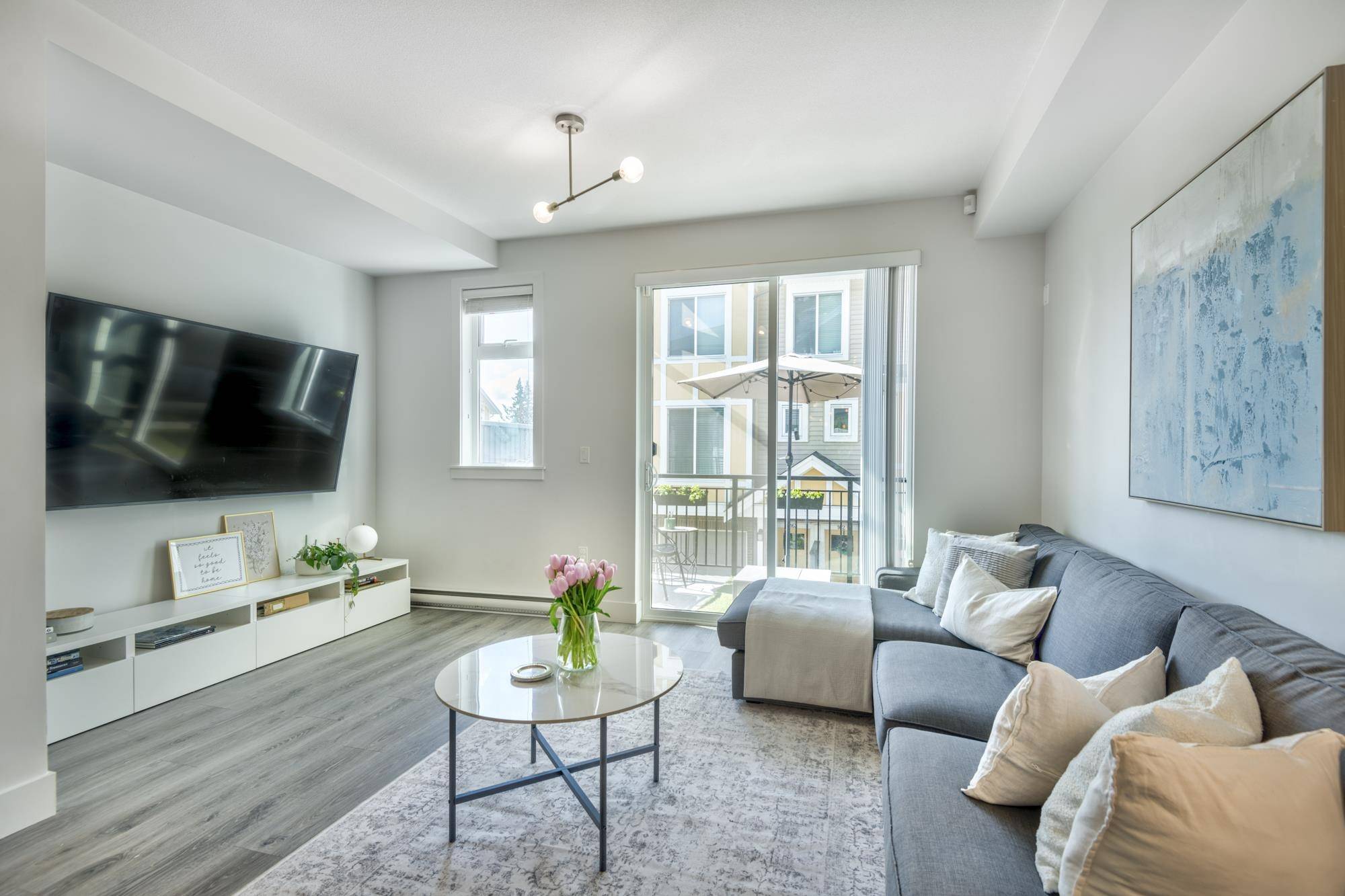 Surrey, BC V4N 6S7,9718 161a ST #165