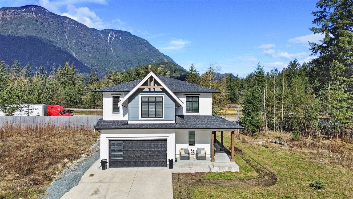 Hope, BC V0X 1L2,63887 Beech AVE