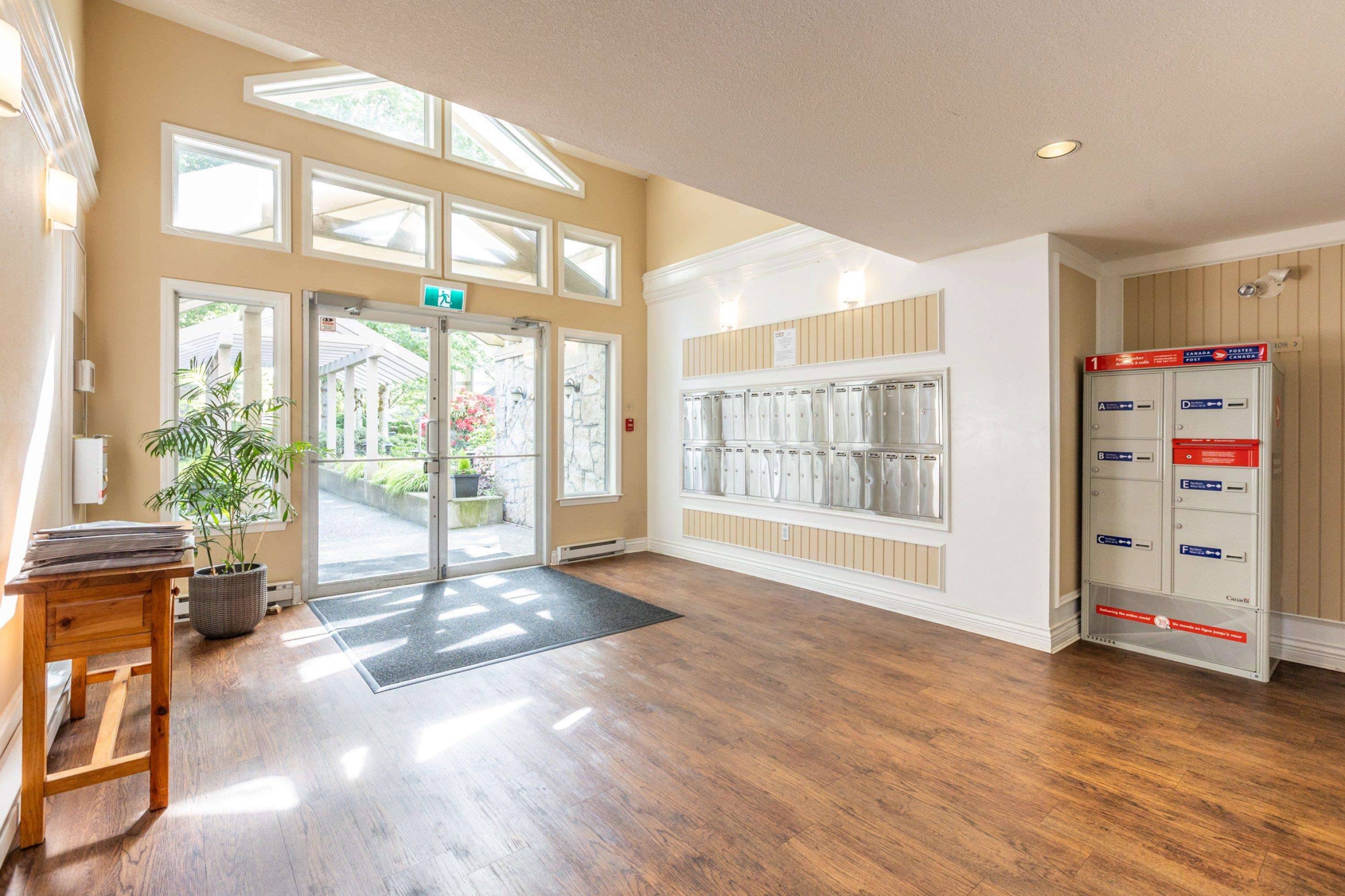 Surrey, BC V3X 3K6,6363 121 ST #106