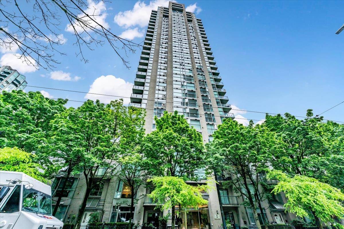 Vancouver, BC V6B 6P6,928 Richards ST #1903