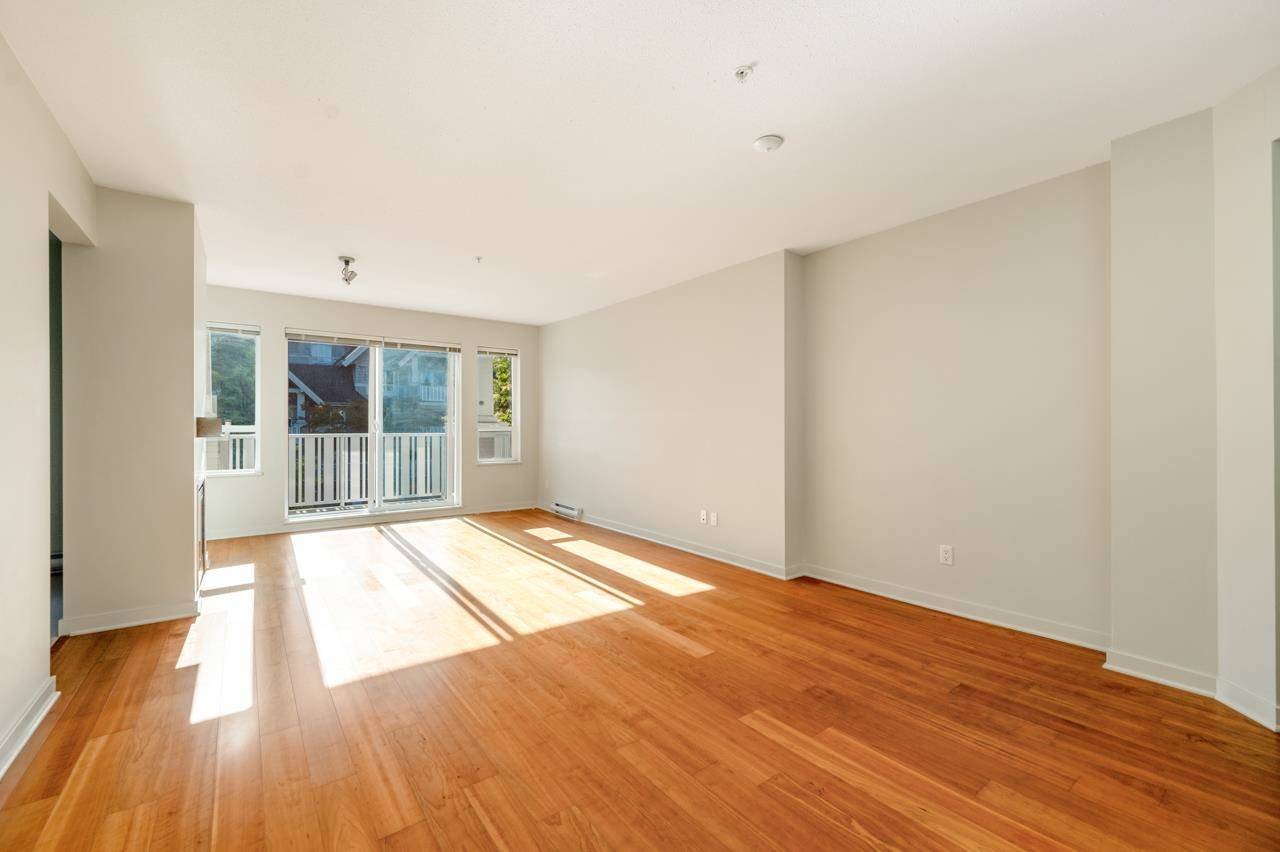 Richmond, BC V6Y 4K7,8120 Jones RD #221